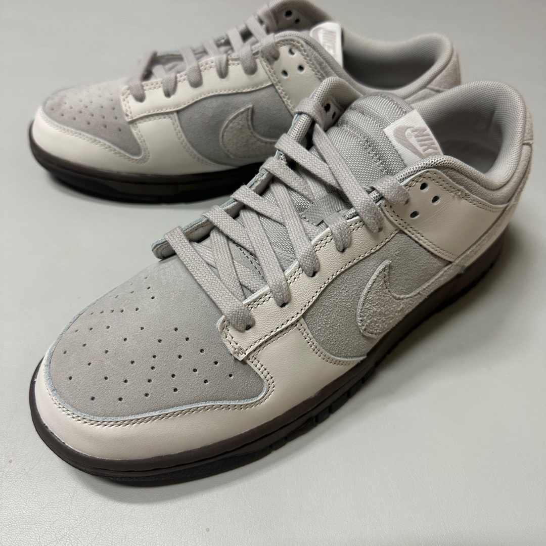 Nike Dunk Low Ironstone Phantom 착용 스타일 - 1