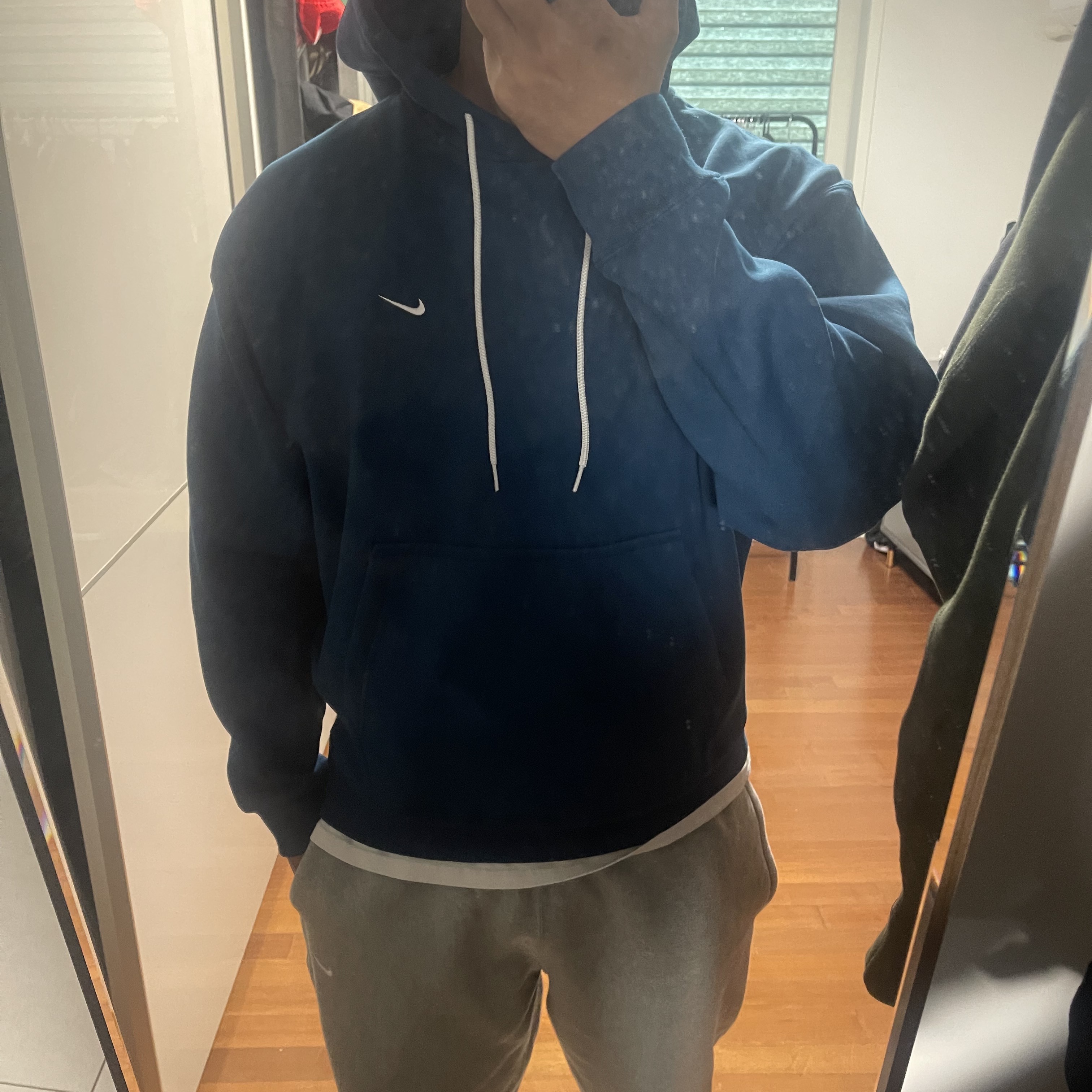 Nike NRG Solo Swoosh Fleece Hoodie Valerian Blue - Asia, Nike NRG Solo Swoosh Fleece Pants Dark Grey Heather - Asia 착용 스타일