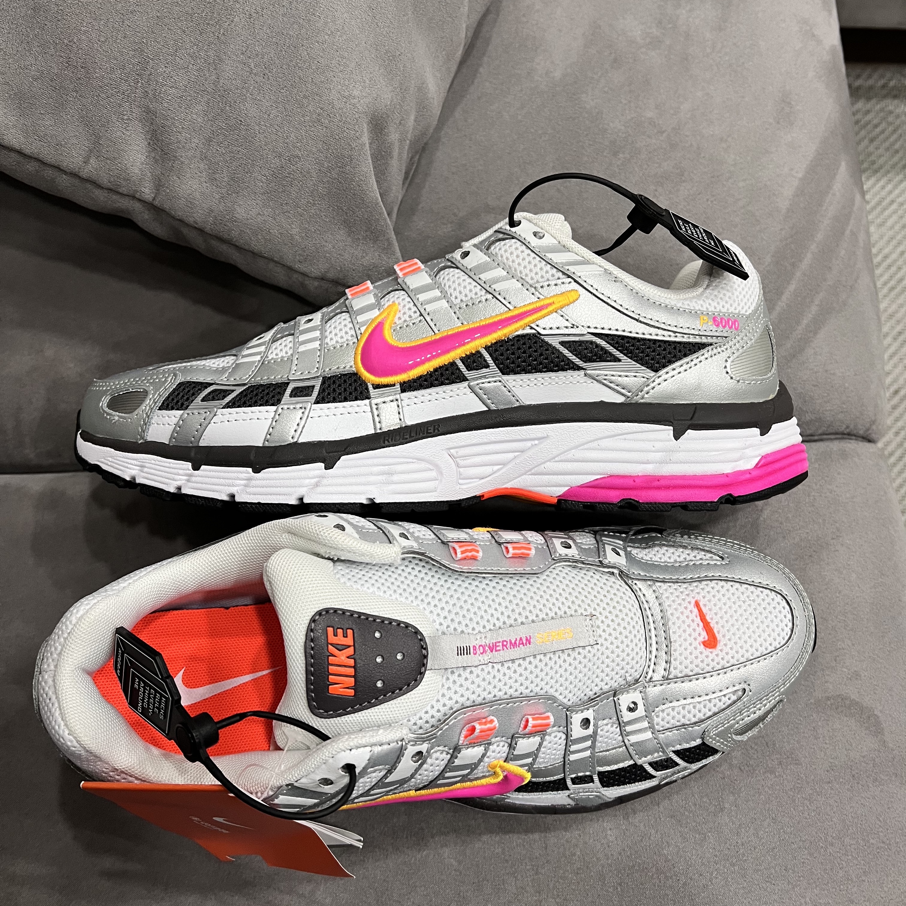 (W) Nike P-6000 Laser Fuchsia 착용 스타일 - 2