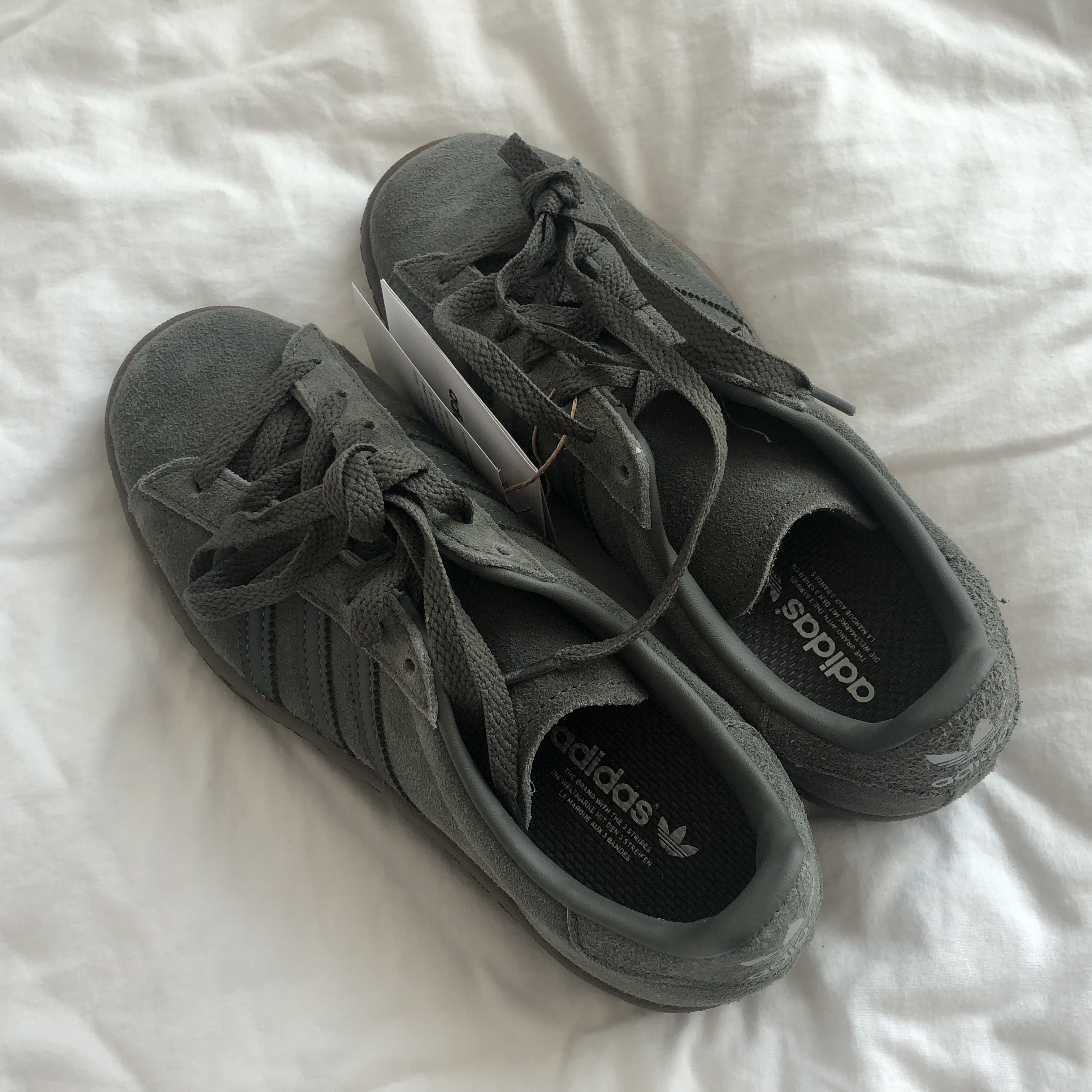 Adidas Campus 80s Utility Grey 착용 스타일
