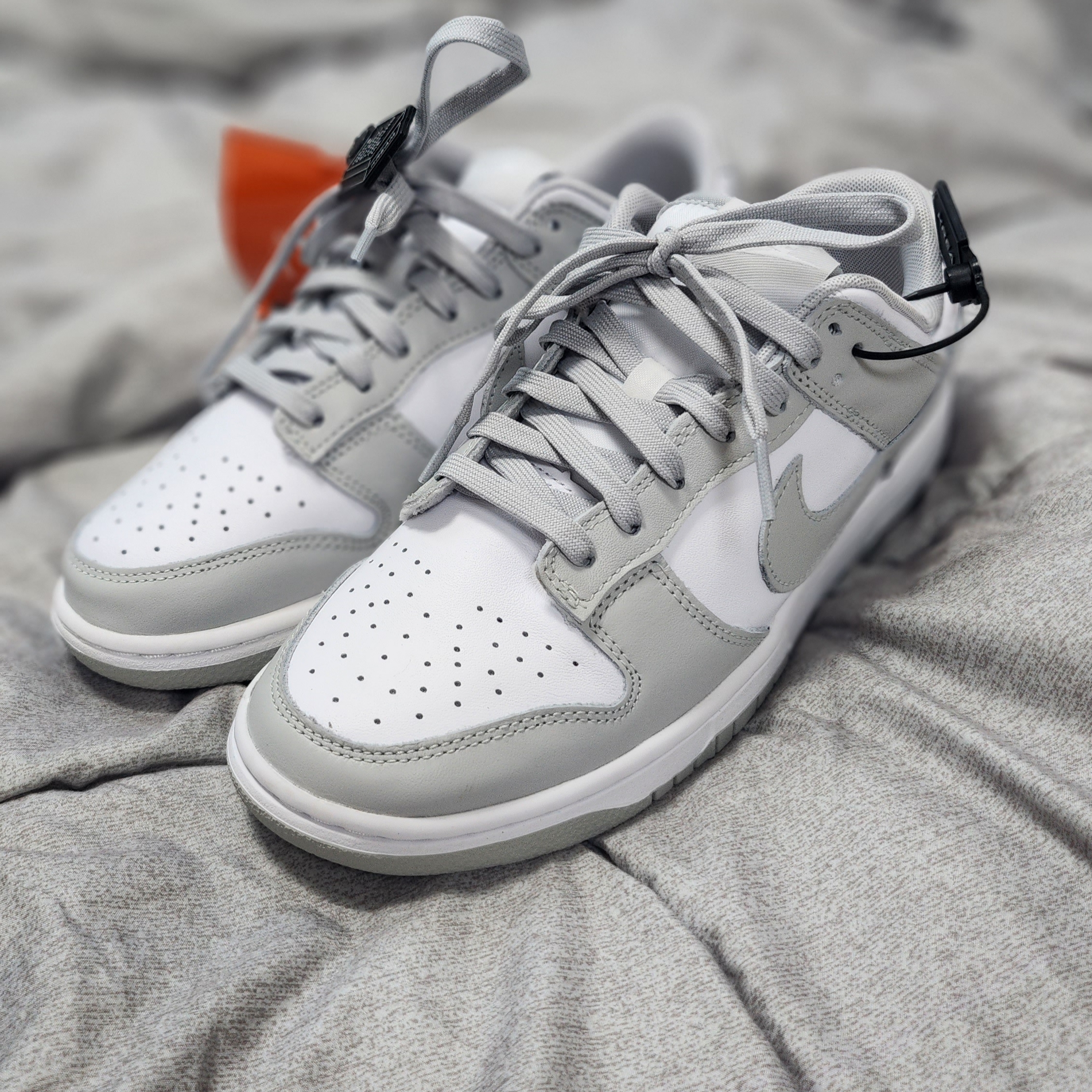 Nike Dunk Low Retro Grey Fog 착용 스타일
