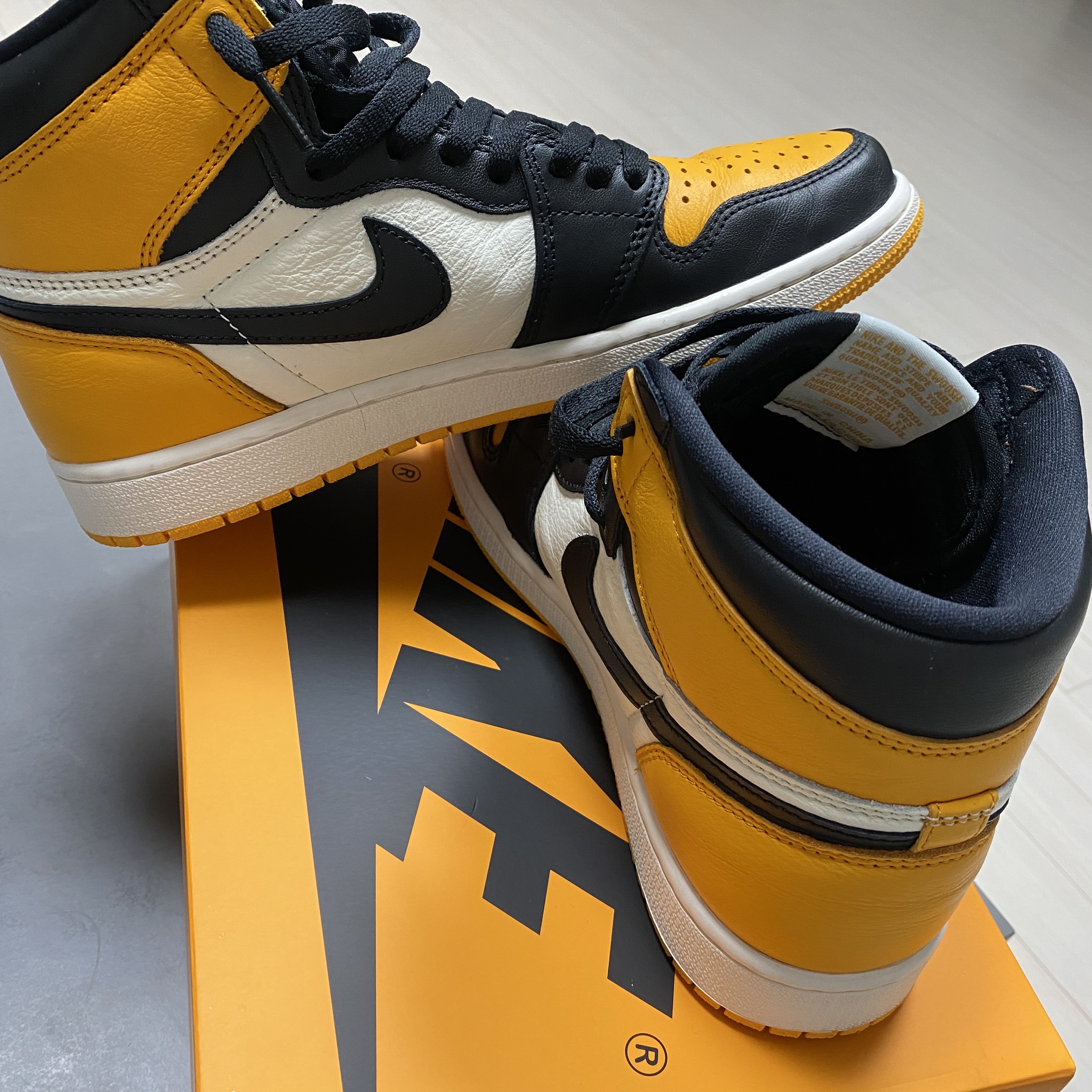 Jordan 1 Retro High OG Taxi 착용 스타일 - 2