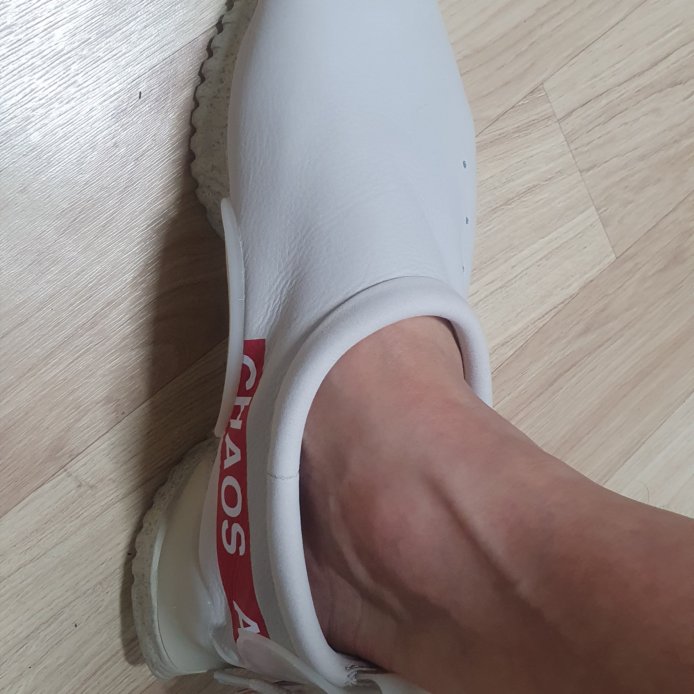 Nike x Undercover Moc Flow SP Light Bone 착용 스타일