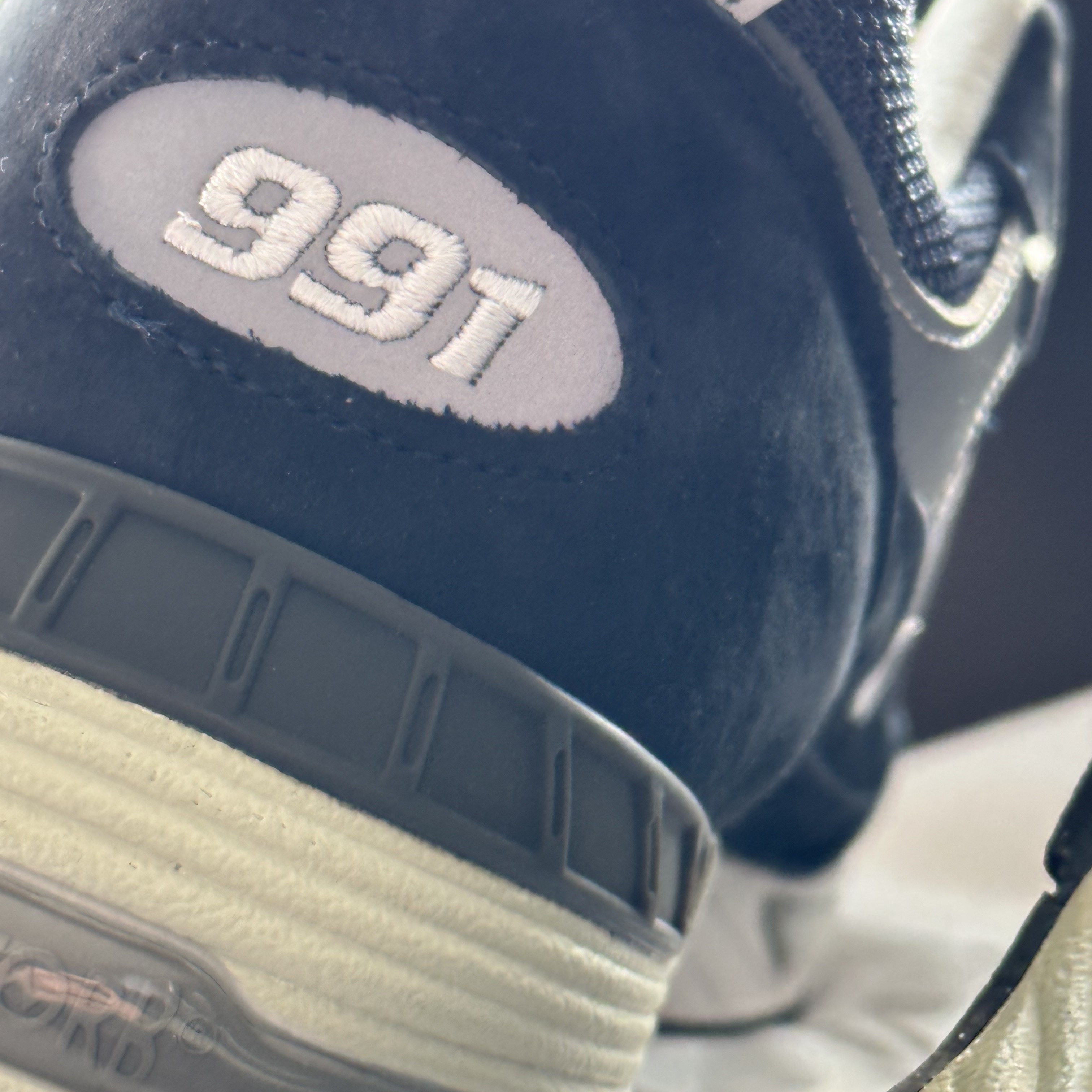 New Balance 991 Made in UK Navy 착용 스타일 - 1