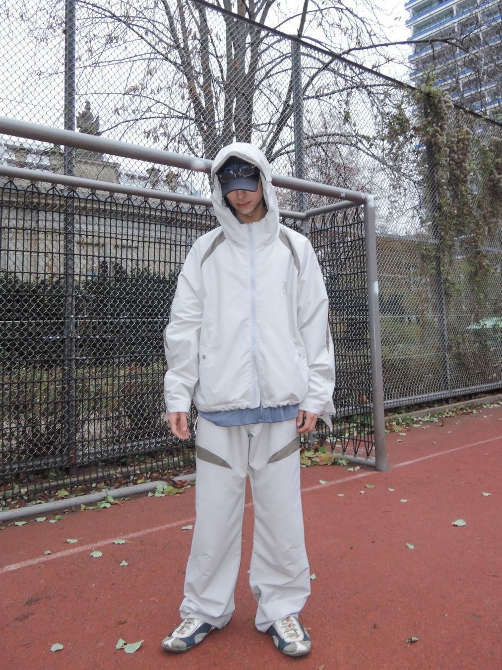 Opening Project Ripstop Hooded Jumper Light Grey, Opening Project Ripstop Split Pants Light Grey 착용 스타일 - 1