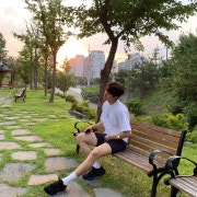 KREAM 프로필 이미지