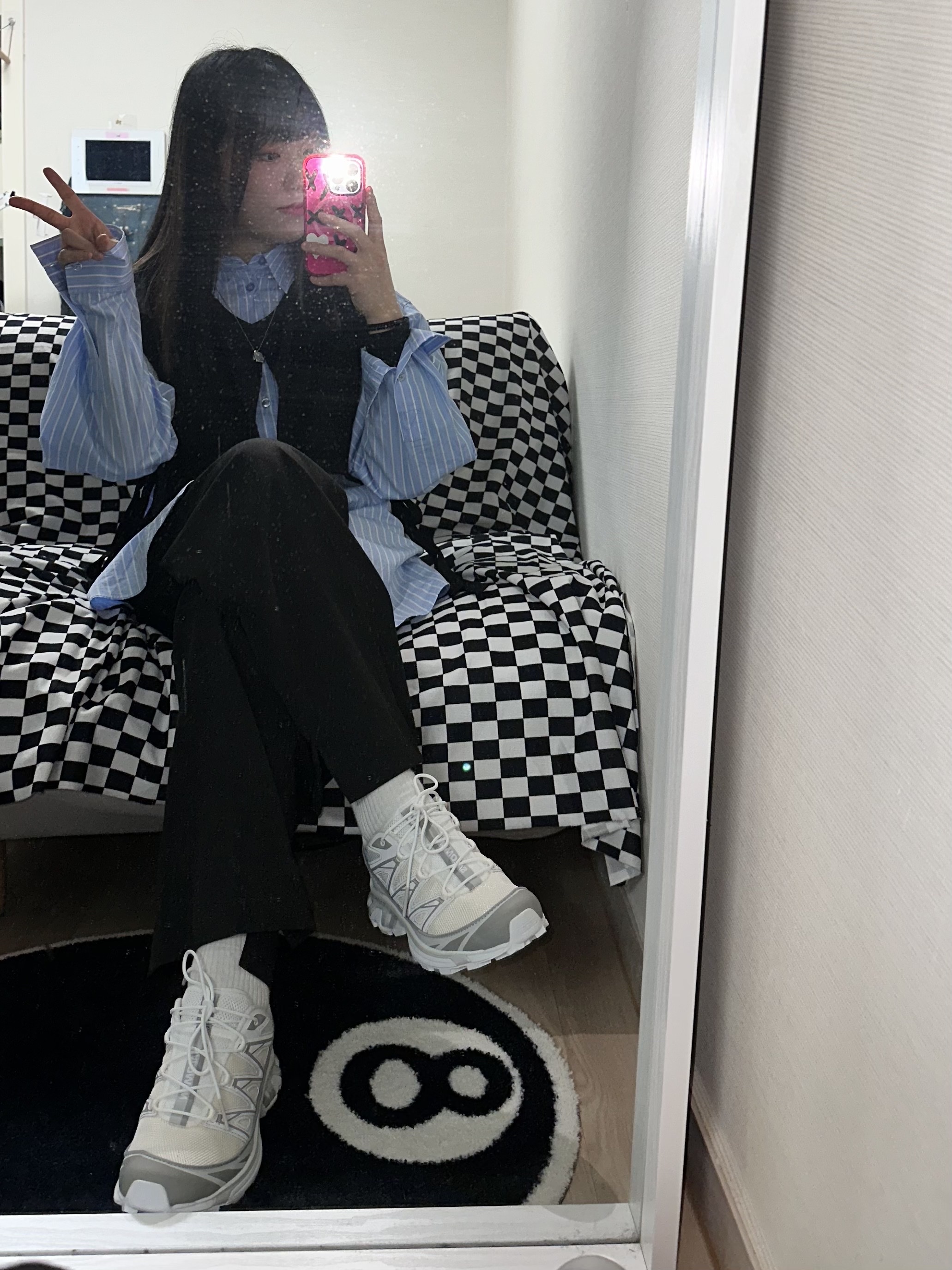 Salomon XT-6 Expanse Vanilla Ice White, Zara x Ader Error Oversized Shirt Sky Blue 착용 스타일 - 1