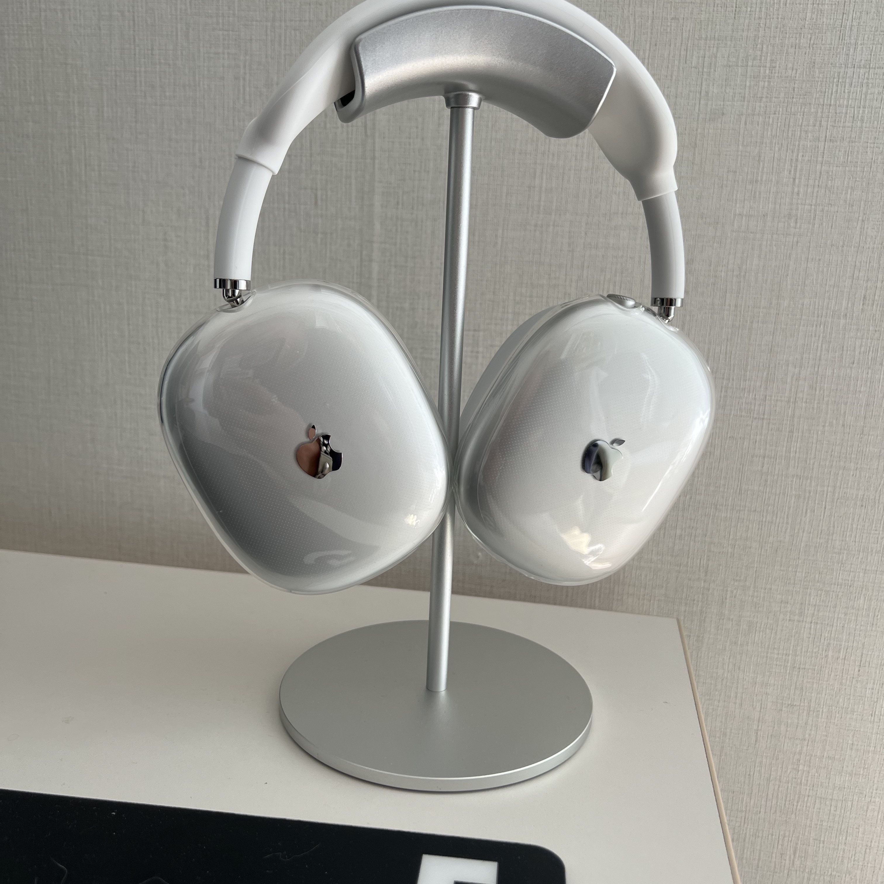 Apple AirPods Max Lightning Silver (Korean Ver.) 착용 스타일
