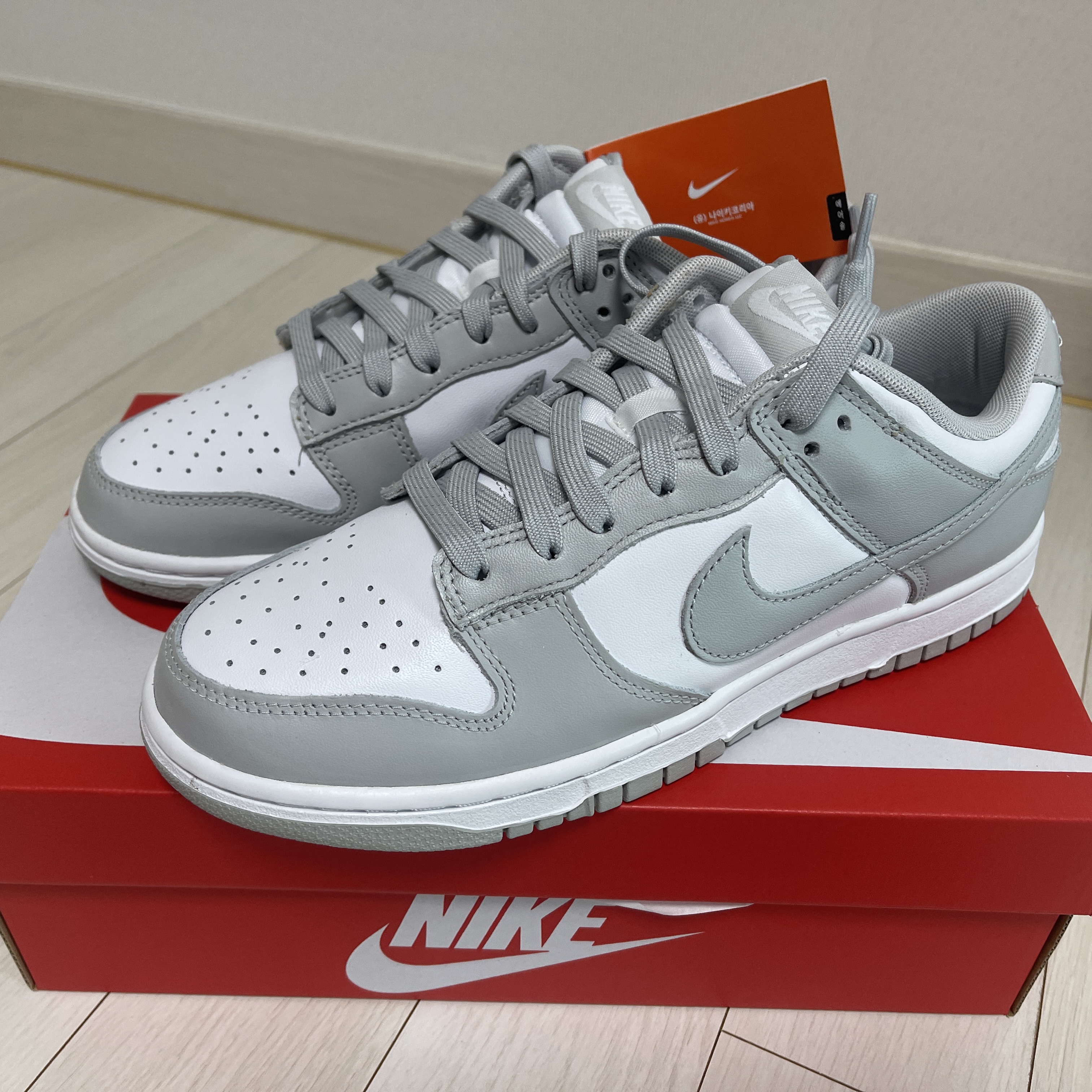 Nike Dunk Low Retro Grey Fog 착용 스타일 - 2