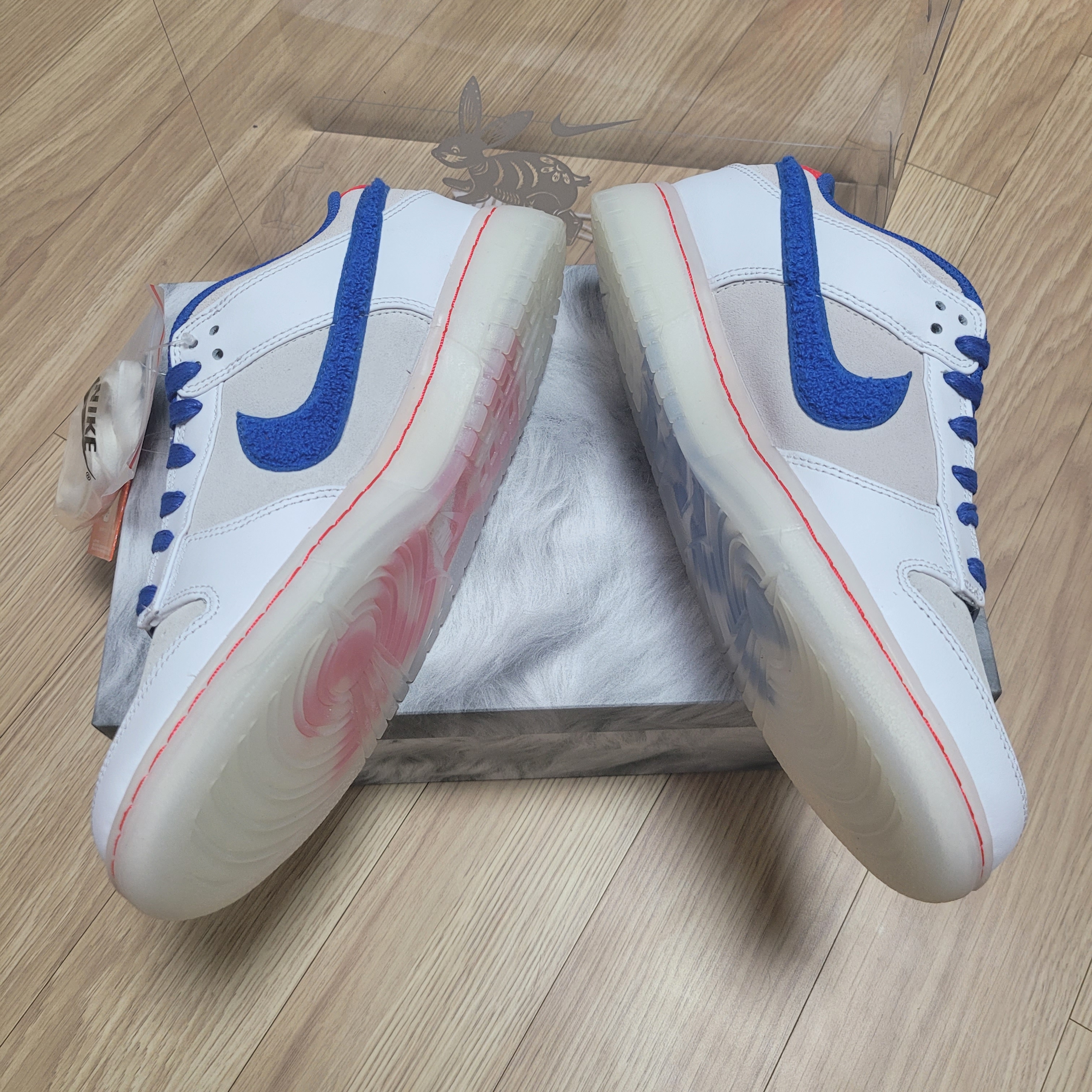 Nike Dunk Low Retro PRM Year of The Rabbit 착용 스타일 - 2