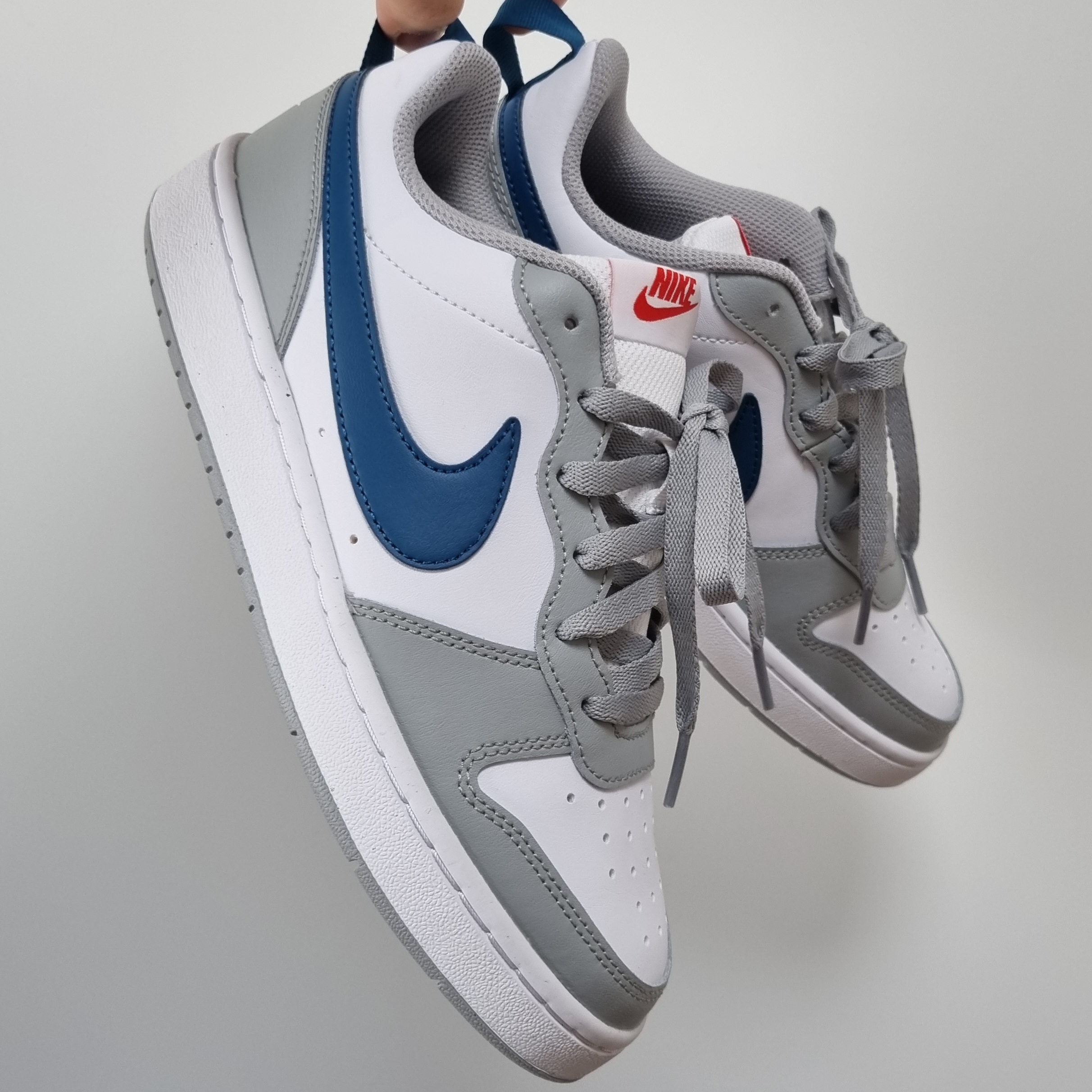 (GS) Nike Court Borough Low 2 Light Smoke Grey 착용 스타일