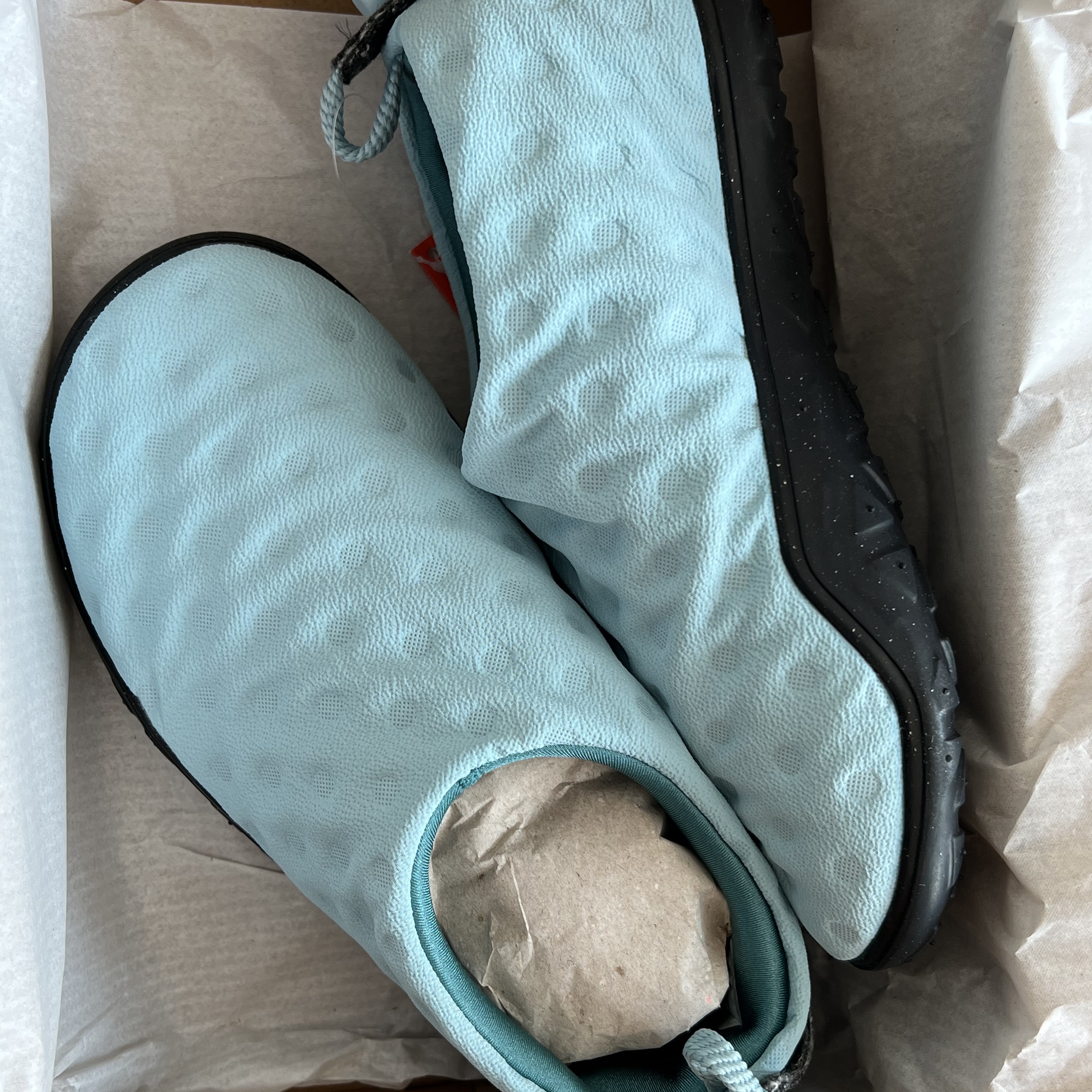 Nike ACG Moc Ocean Bliss 착용 스타일