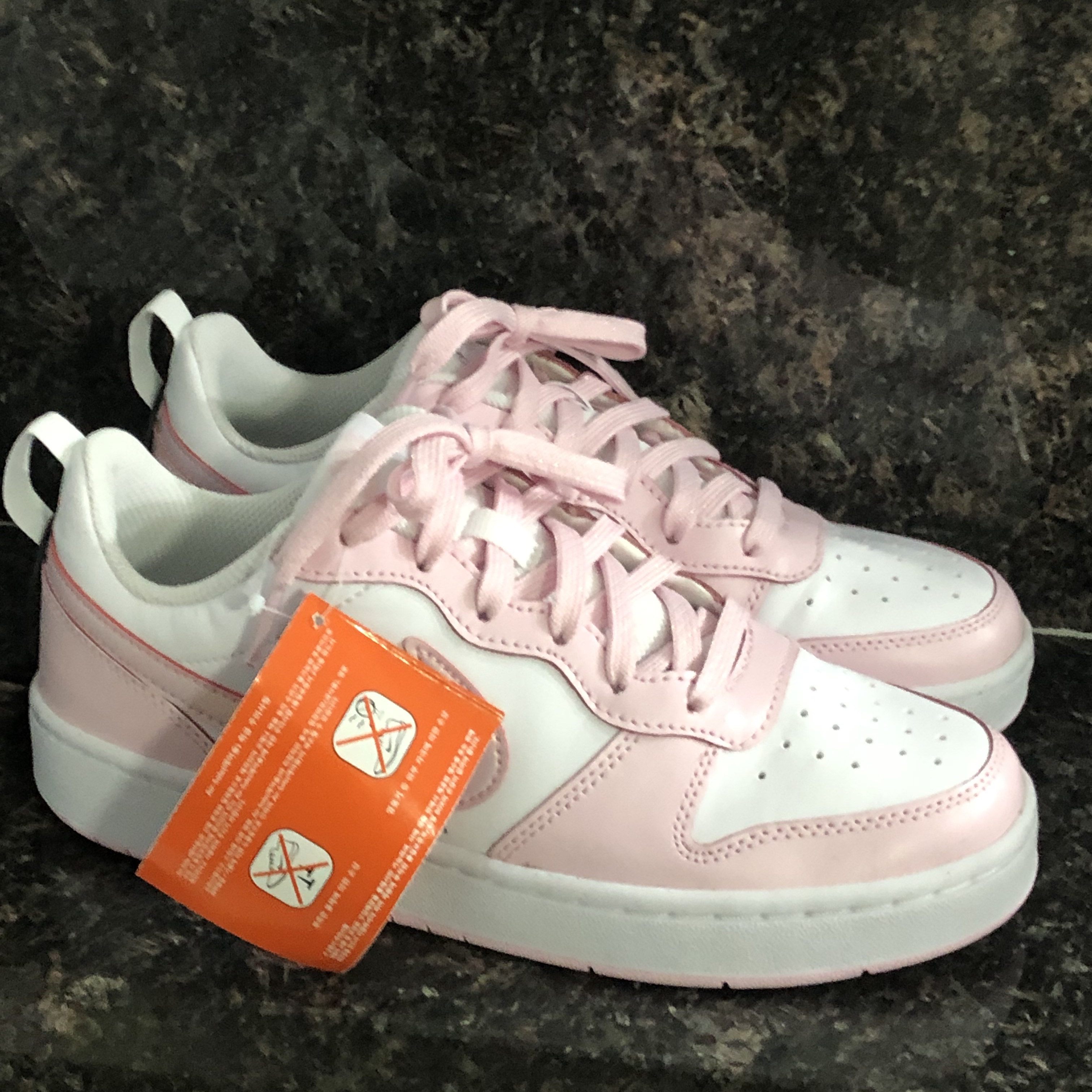 (GS) Nike Court Borough 2 SE White Pink Foam 착용 스타일