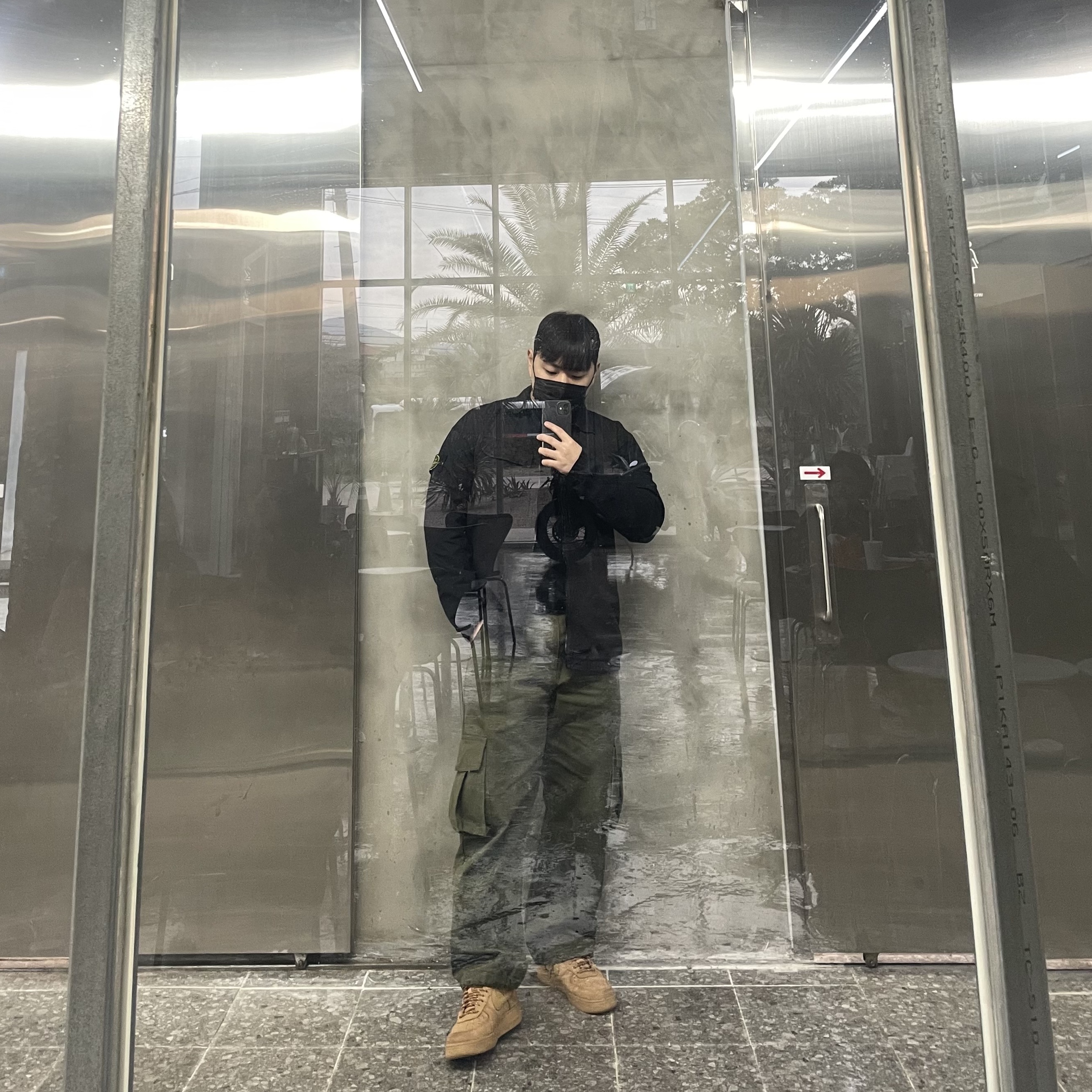 Stone Island 101WN Brushed Cotton Canvas T.CO+OLD Overshirt Black - 22FW, Nike Air Force 1 '07 WB Flax 착용 스타일