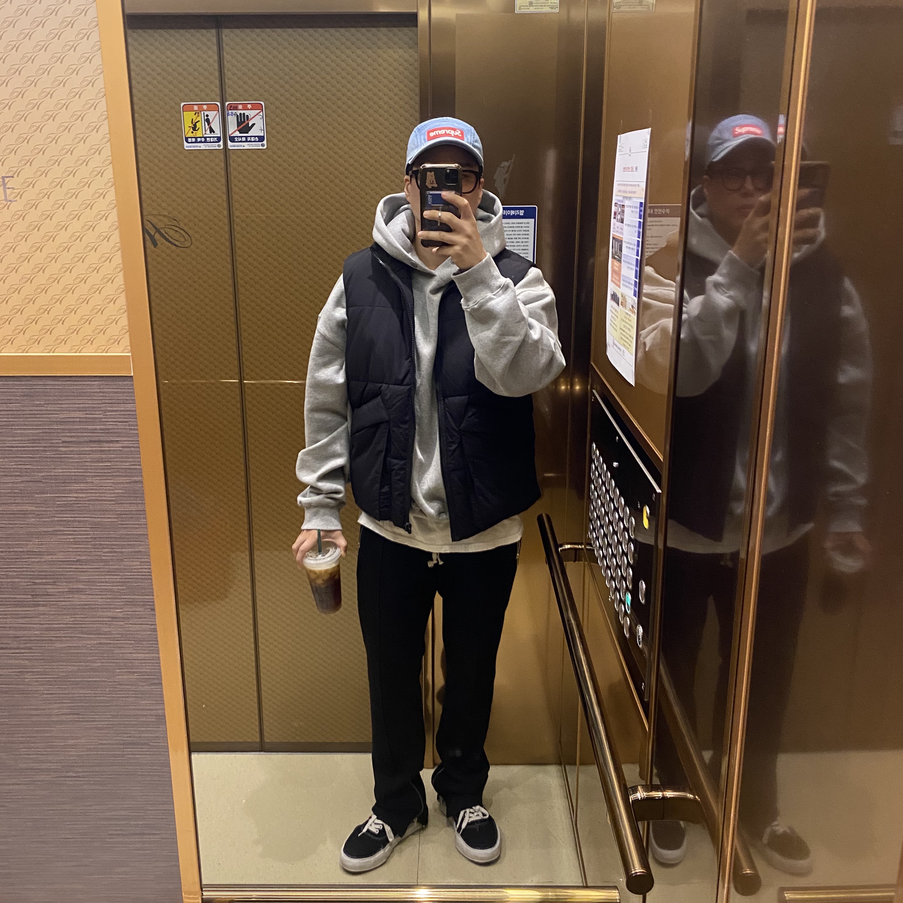 Maison Mihara Yasuhiro Baker OG Sole Canvas Low Cut Sneakers Black, Supreme Washed Chino Twill Camp Cap Denim - 21FW 착용 스타일
