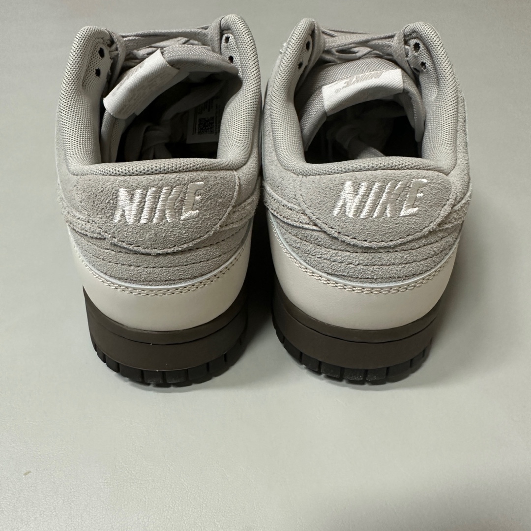 Nike Dunk Low Ironstone Phantom 착용 스타일 - 4