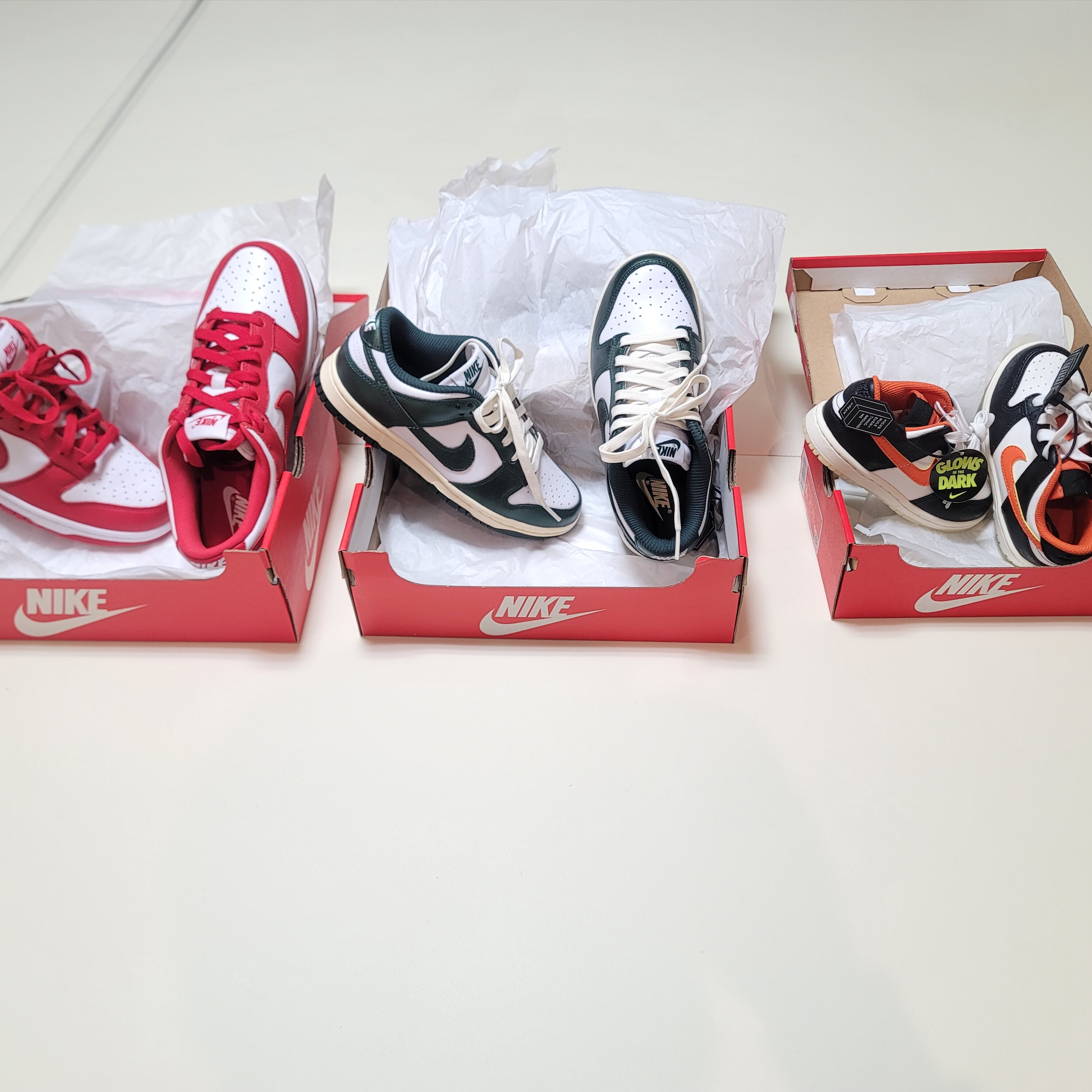 Nike Dunk Low SP University Red 2020, (W) Nike Dunk Low Vintage Green 착용 스타일