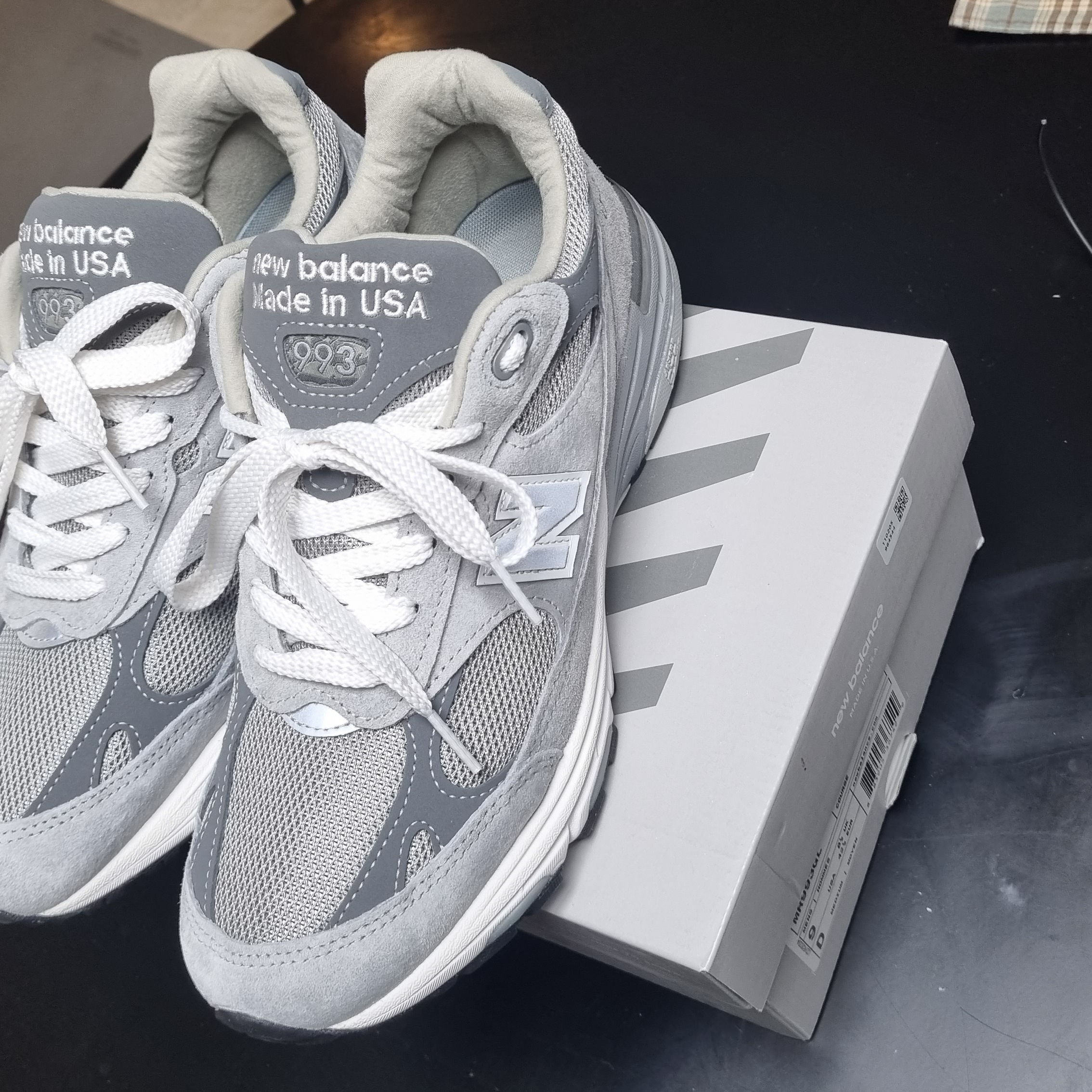 New Balance 993 Made in USA Grey - D Standard 착용 스타일