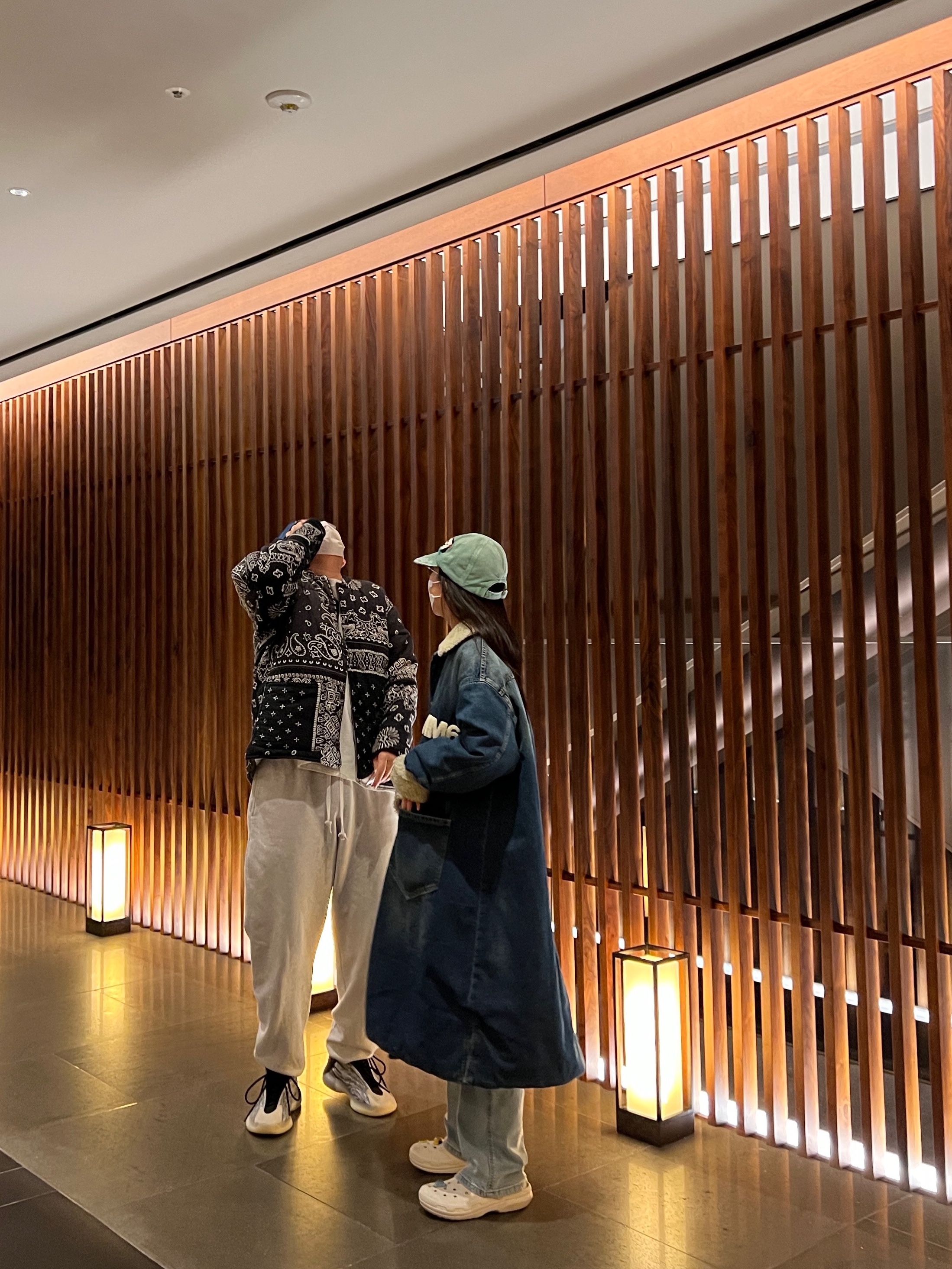 Adidas Yeezy QNTM Lifestyle 착용 스타일 - 1