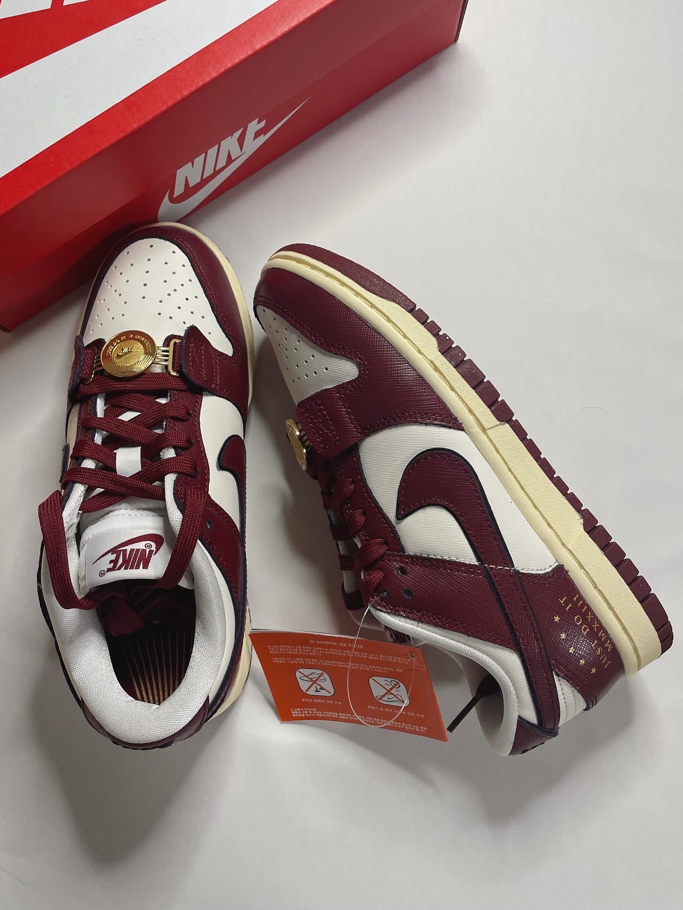 (W) Nike Dunk Low SE Pendant 착용 스타일 - 1