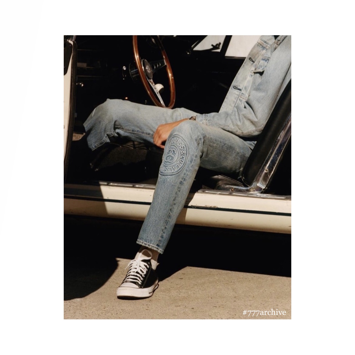 Stussy x Levi's Embossed Trucker Jacket Indigo, Stussy x Levi's Embossed 501 Jean Indigo 착용 스타일 - 2
