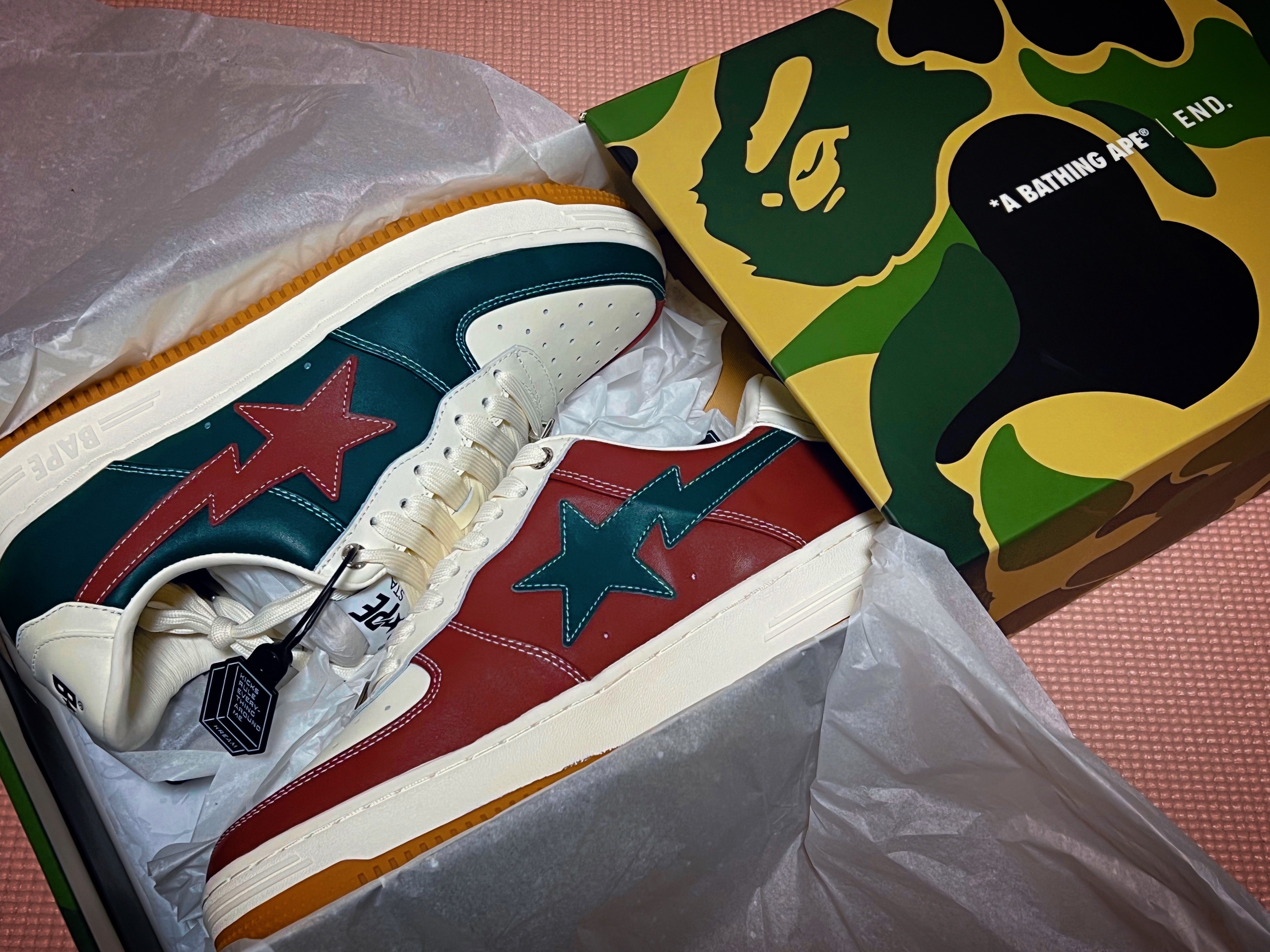 BAPE x END. Bape Sta Low M1 Bowling Green Red 착용 스타일 - 1