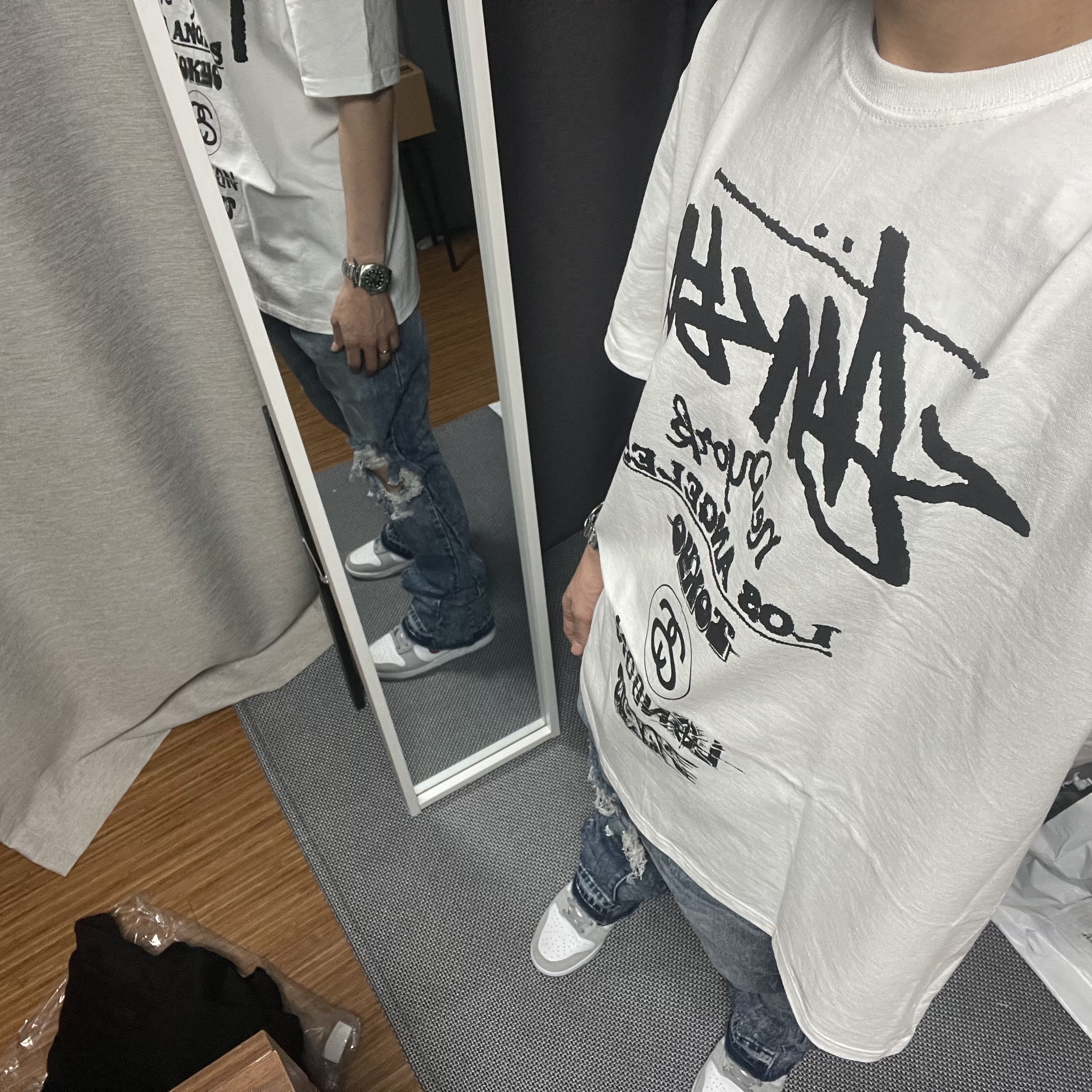 Stussy Tour T-Shirt White 착용 스타일