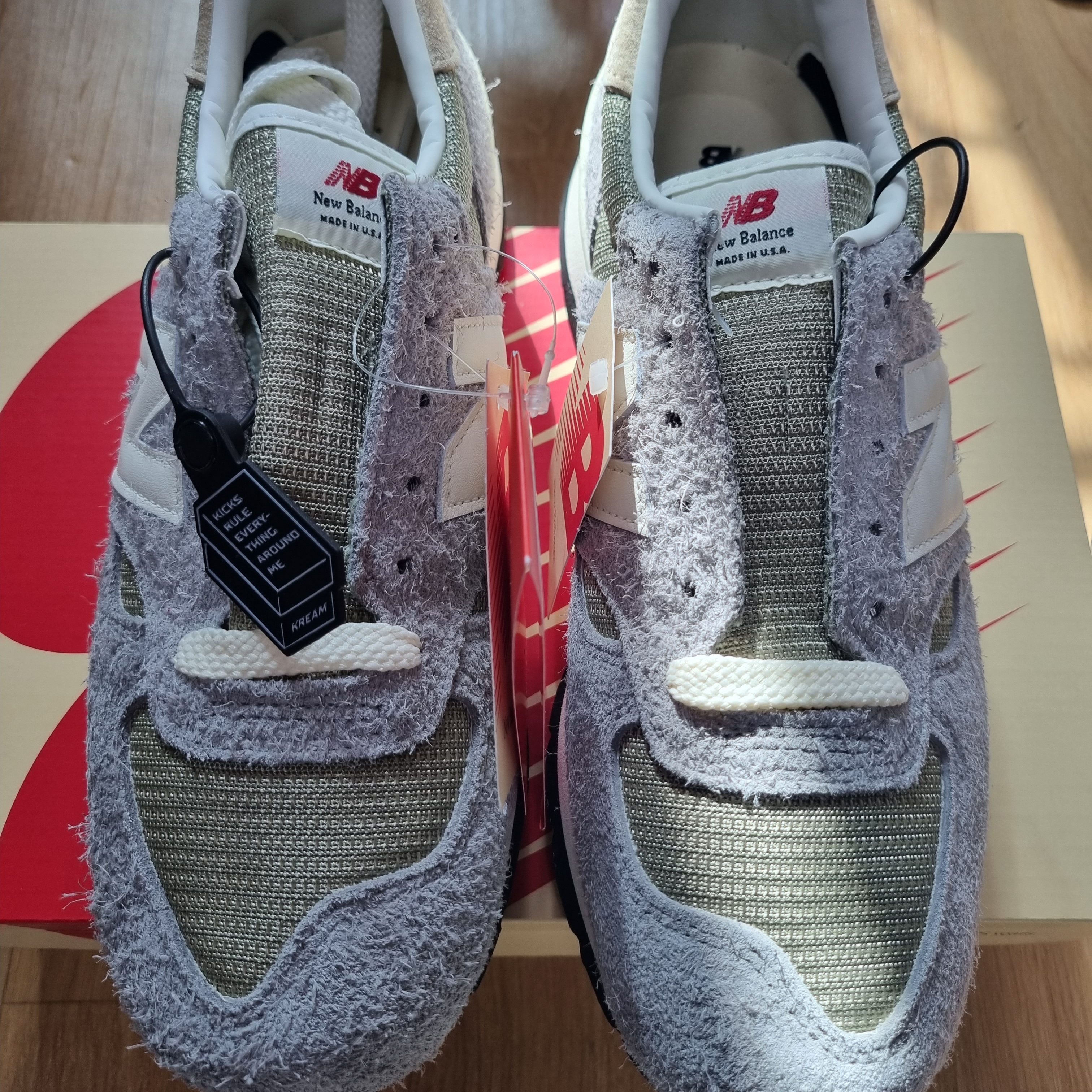 New Balance 990v1 Made in USA Marblehead Incense 착용 스타일