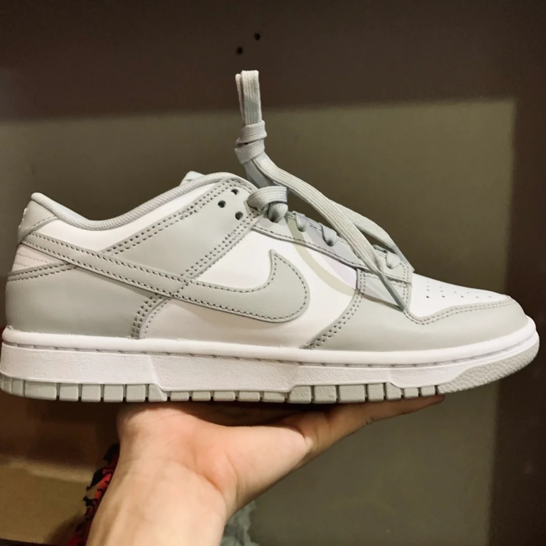 Nike Dunk Low Retro Grey Fog 착용 스타일