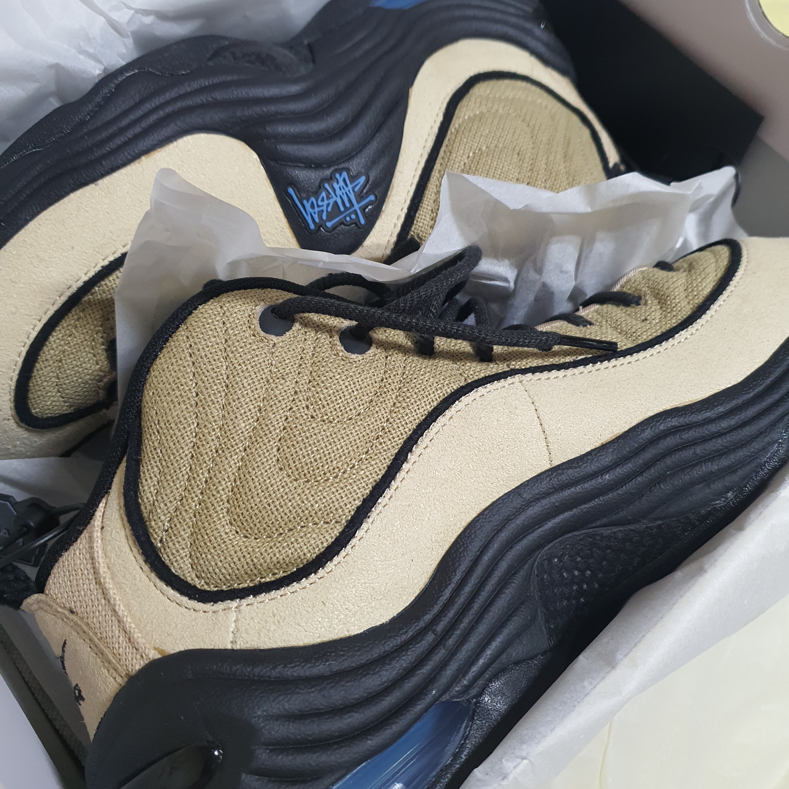 Nike x Stussy Air Penny II Rattan and Limestone 착용 스타일