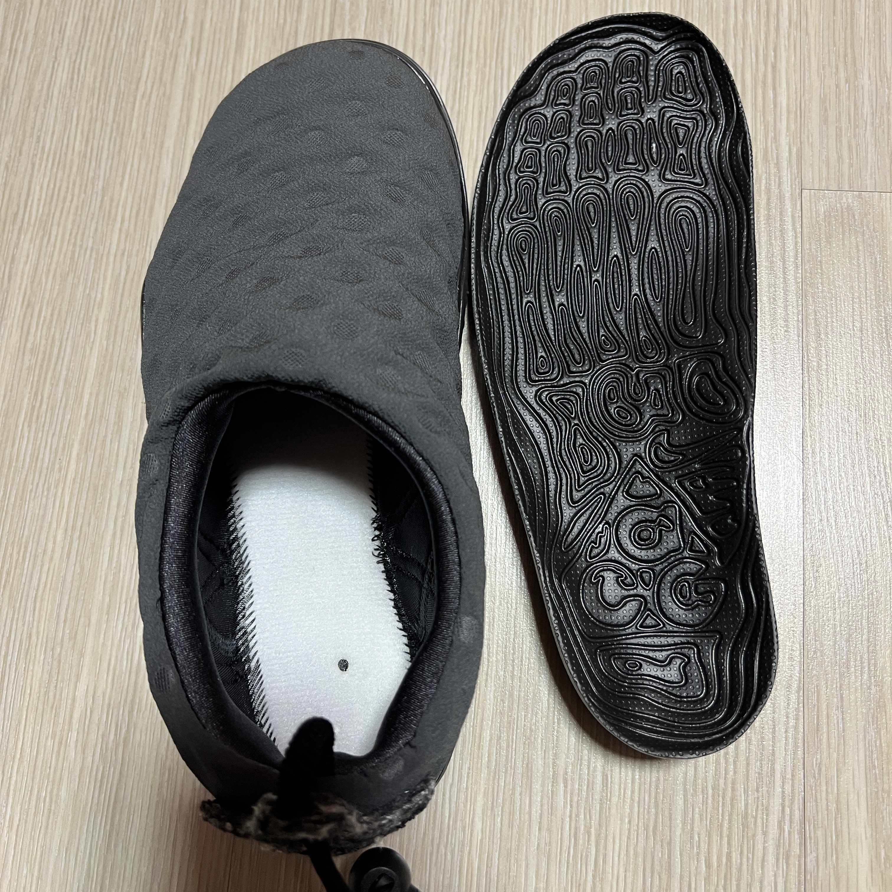 Nike ACG Moc Anthracite 착용 스타일 - 1