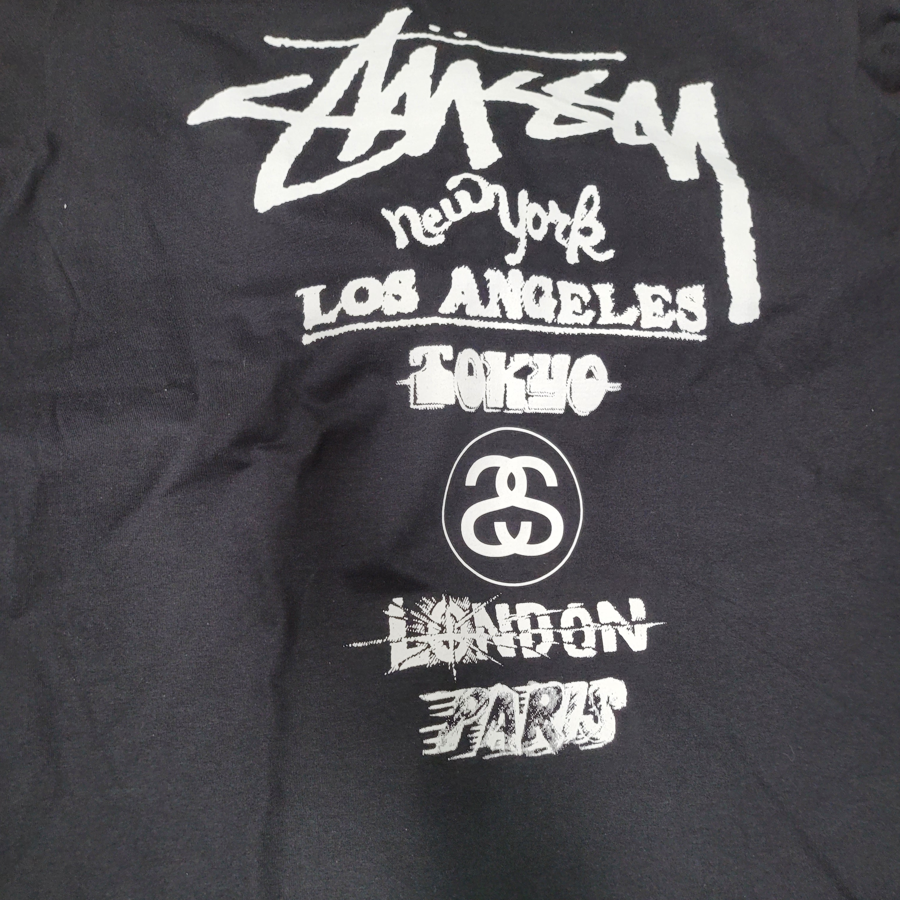 Stussy Withered Flower T-Shirt Black, Stussy Fuzzy Dice T-Shirt Black 착용 스타일 - 5