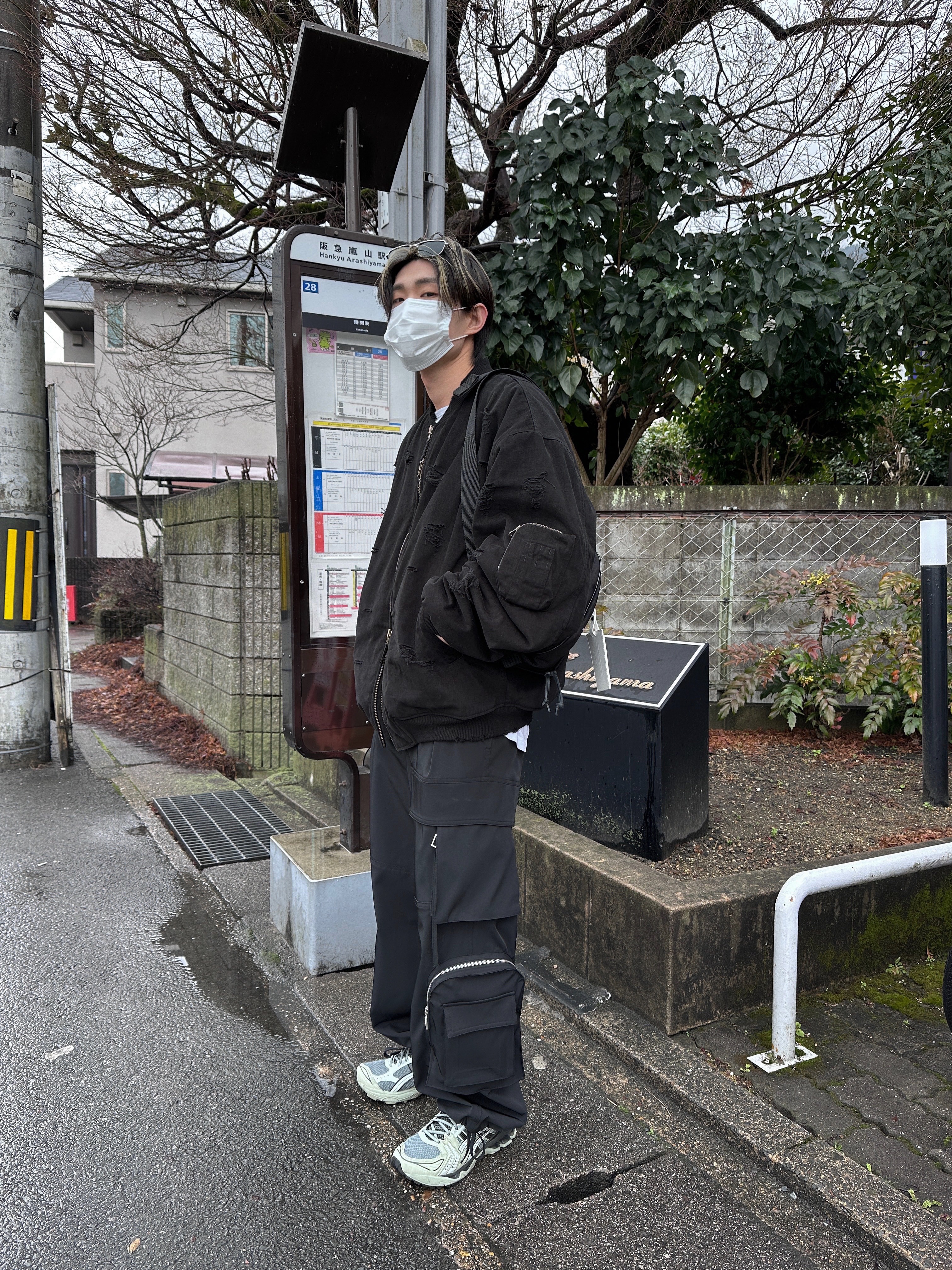 Undermycar Dtrange Dead Starange Destroyed Bomber Obsidian - 23SS, Asics UB1-S Gel-Kayano 14 Piedmont Grey 착용 스타일 - 1