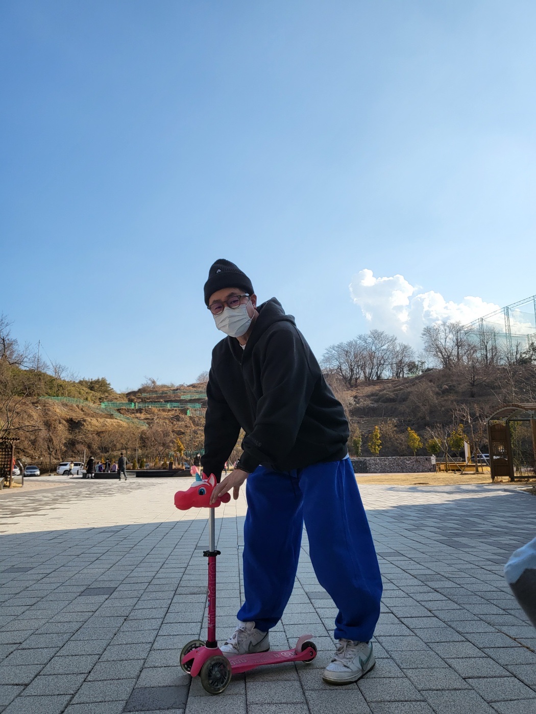Nike x Stussy NRG Acid Washed Fleece Pants Game Royal (DR4025-480) 착용 스타일 - 3