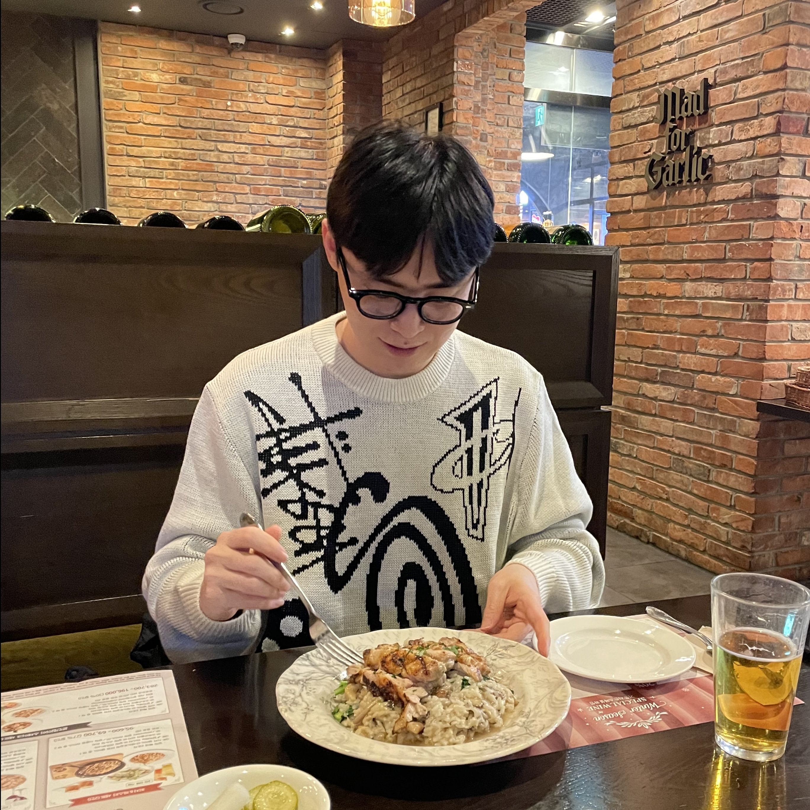 Nike x Stussy NRG LS Knit Sweater Fossil (DR2893-238) 착용 스타일