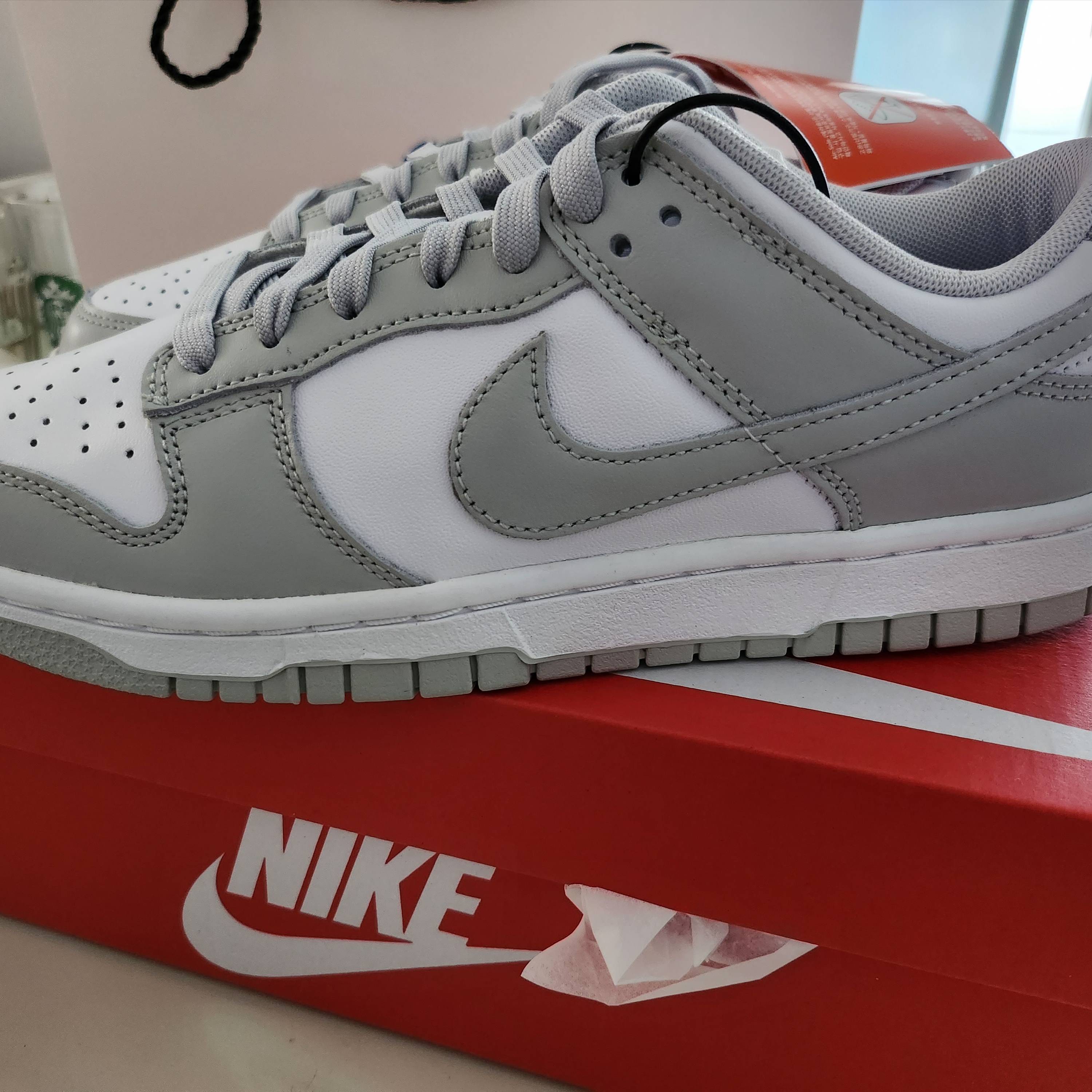 Nike Dunk Low Retro Grey Fog 착용 스타일