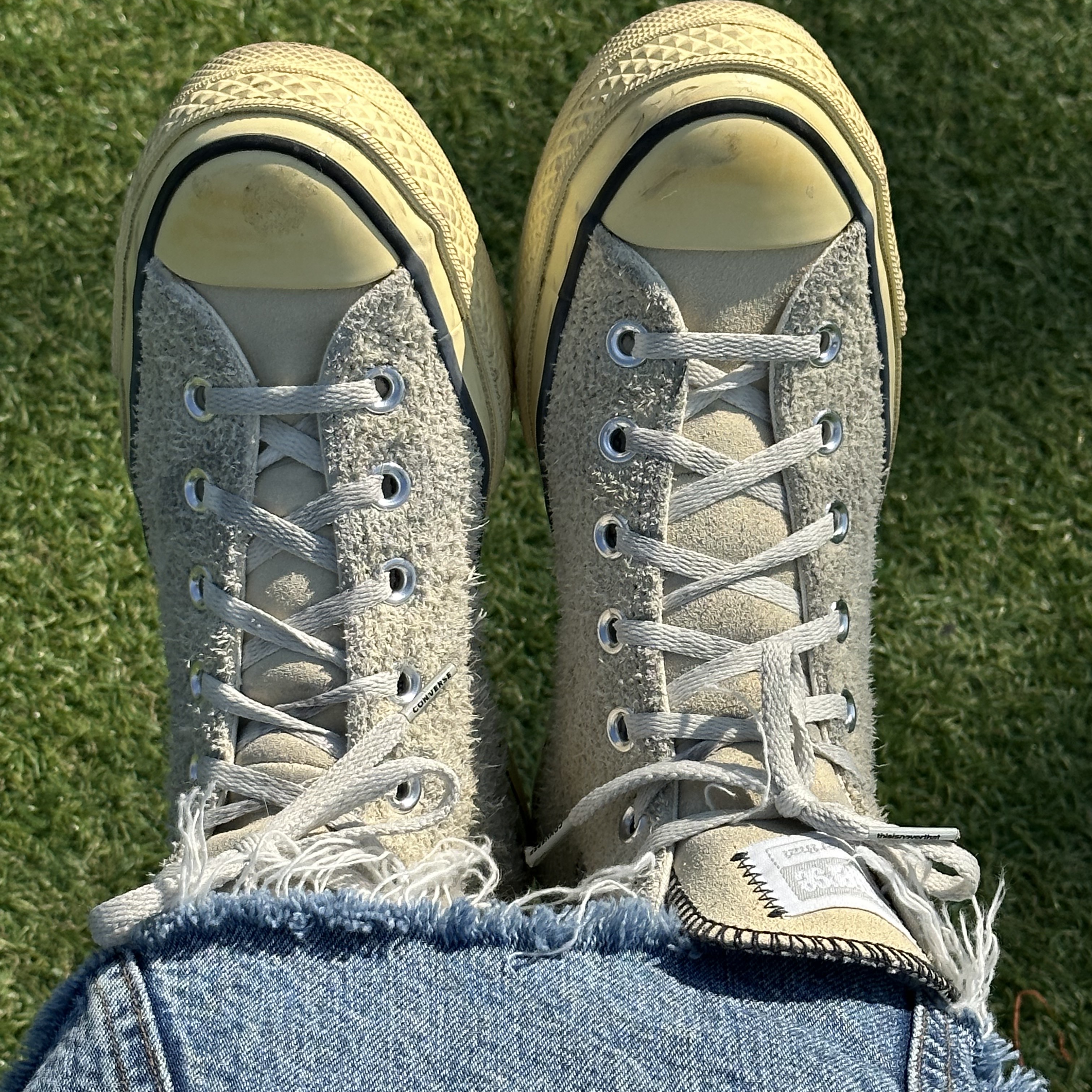 Converse x Thisisneverthat Chuck 70 High Lemon Icing 착용 스타일