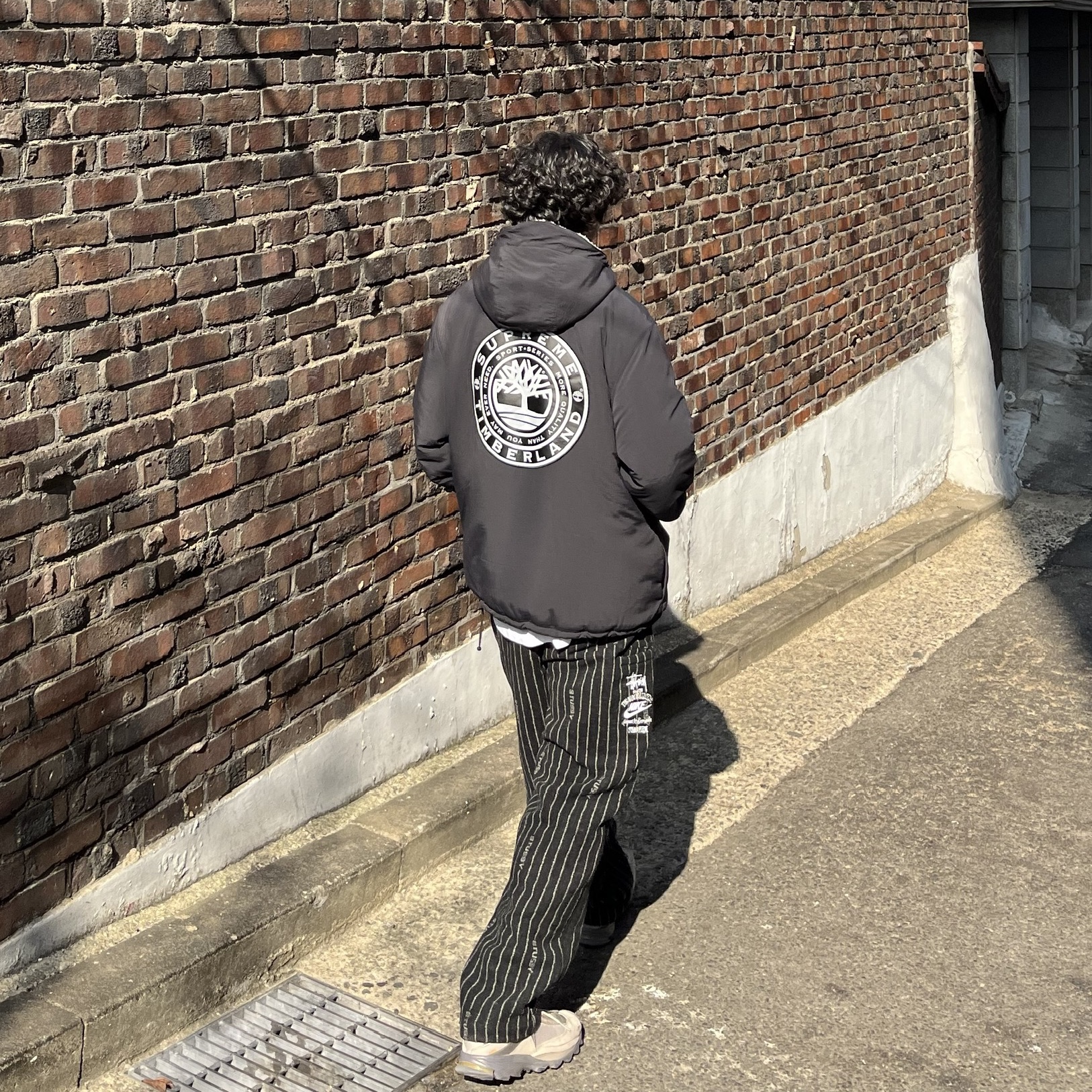 Nike x Stussy NRG Striped Wool Pants Black (DR4021-010), Adidas x OAMC Type O-5 Feather Grey 착용 스타일 - 5