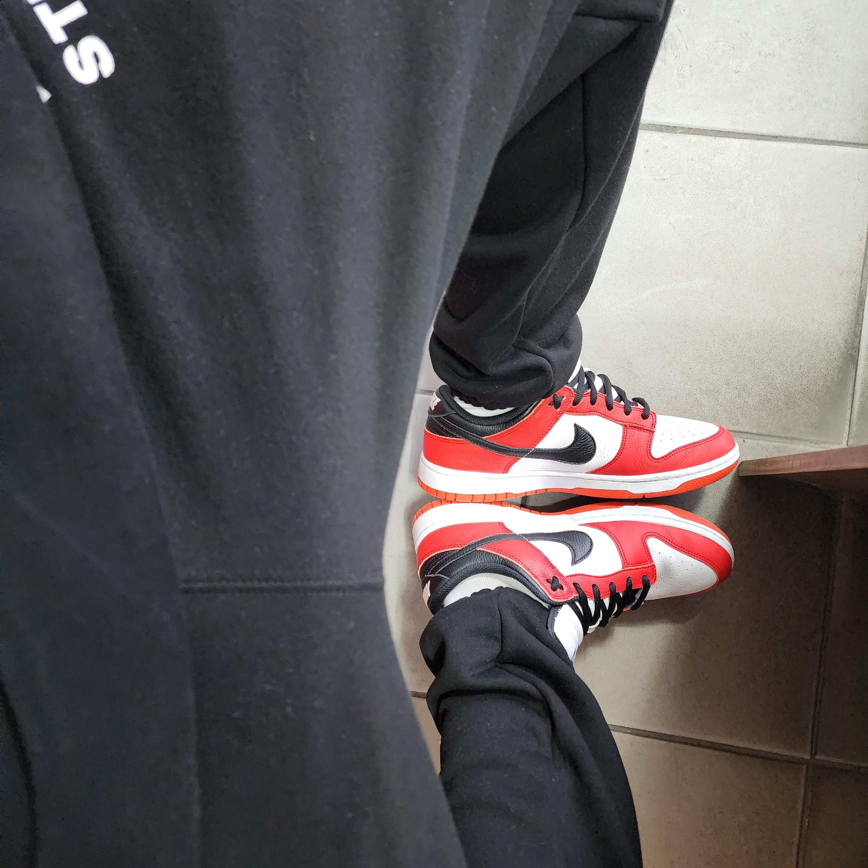 IAB Studio Half Zip-Up Black White, IAB Studio Sweatpants Black White - 23SS 착용 스타일 - 1