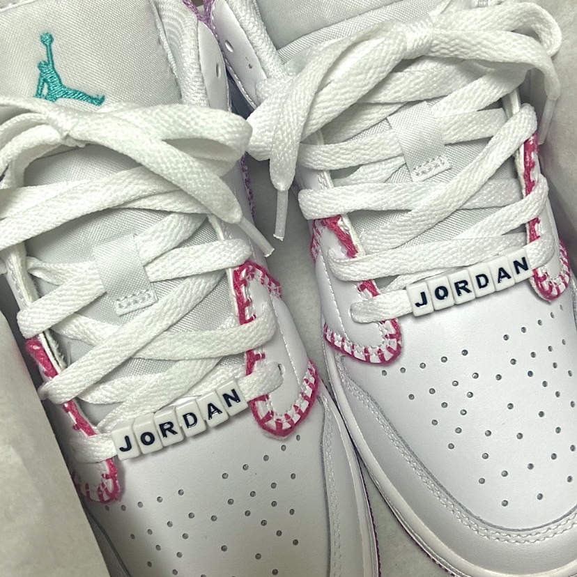 (GS) Jordan 1 Low SE White Light Bordeuax 착용 스타일 - 1