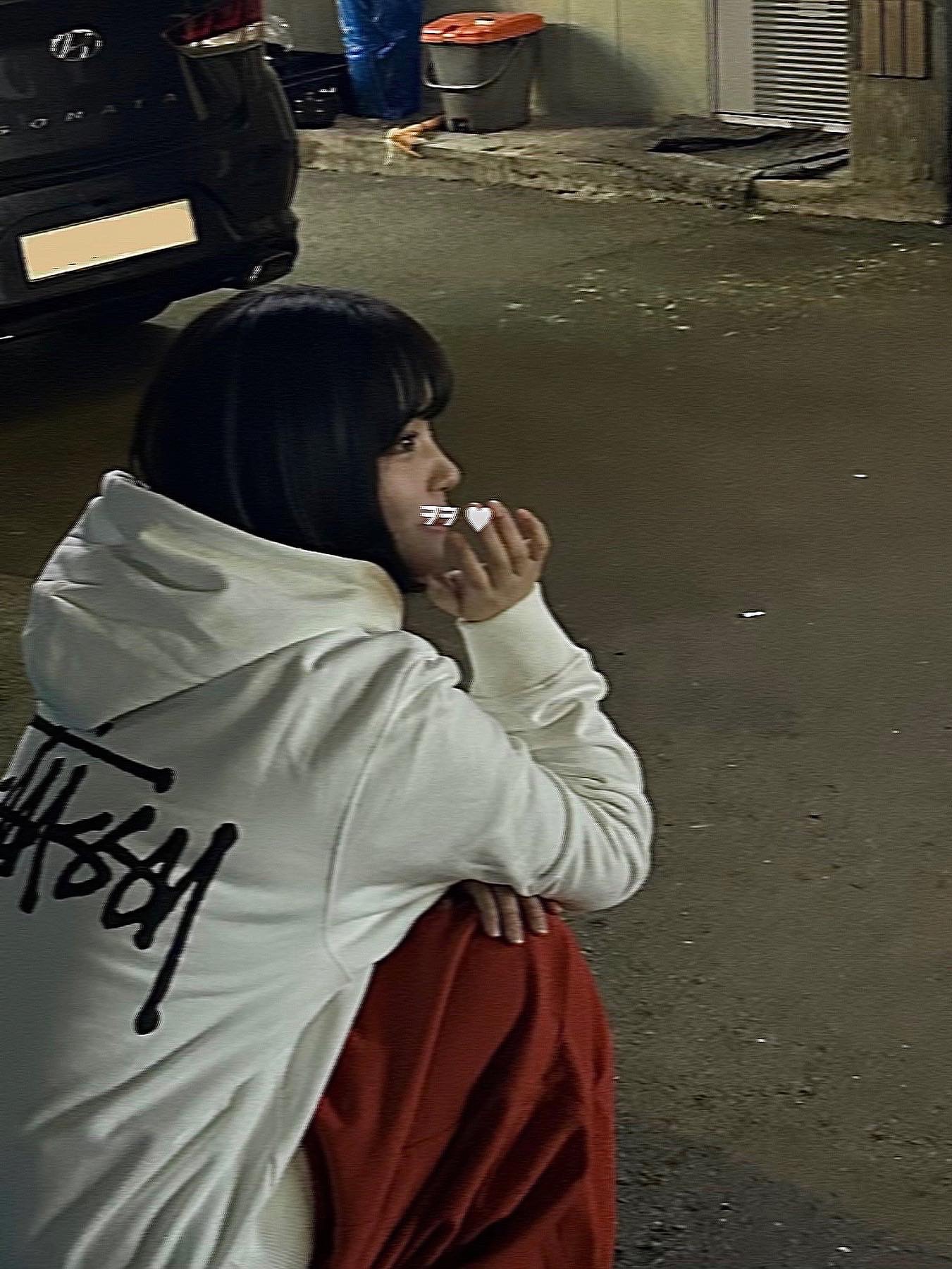 Stussy Basic Stussy Hoodie White 2022, Maison Mihara Yasuhiro Blakey OG Sole Leather Low-top Sneakers White 착용 스타일 - 2