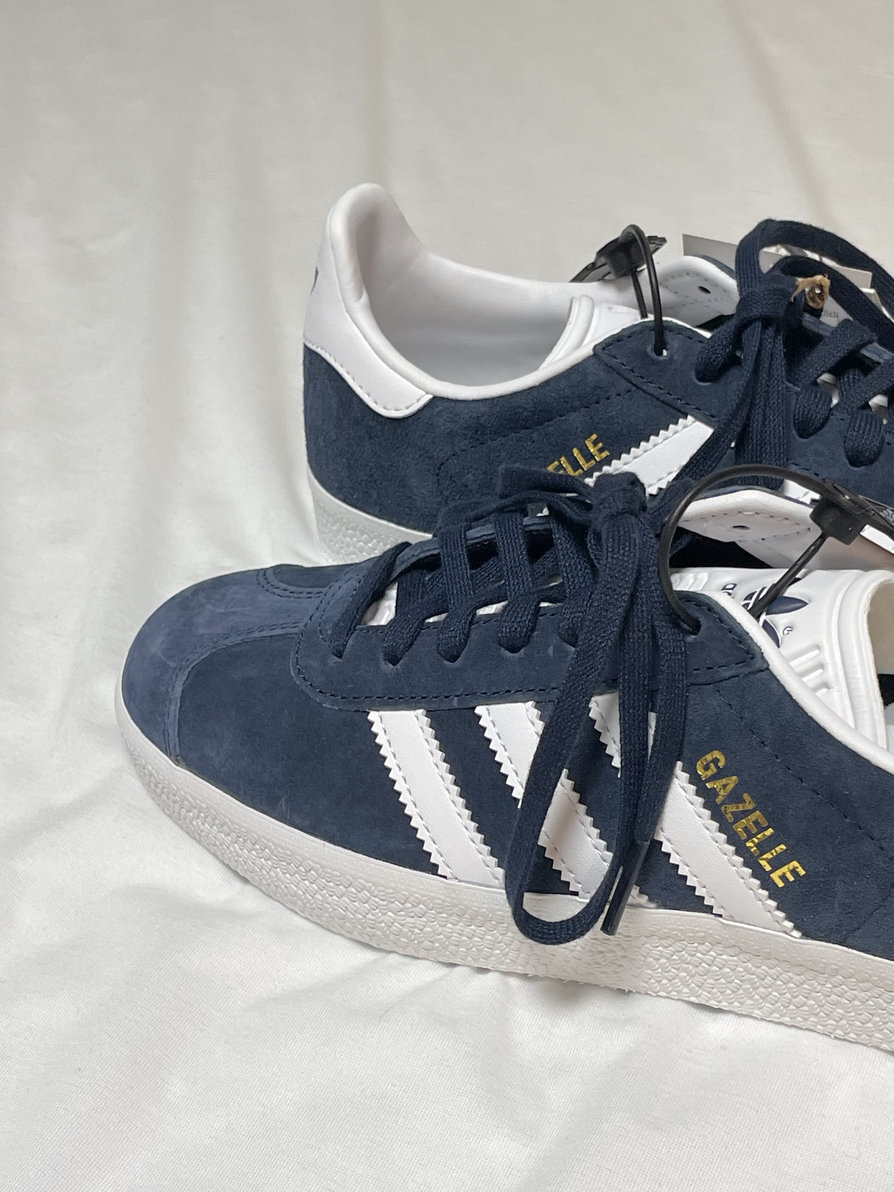 Adidas Gazelle Collegiate Navy 착용 스타일 - 2
