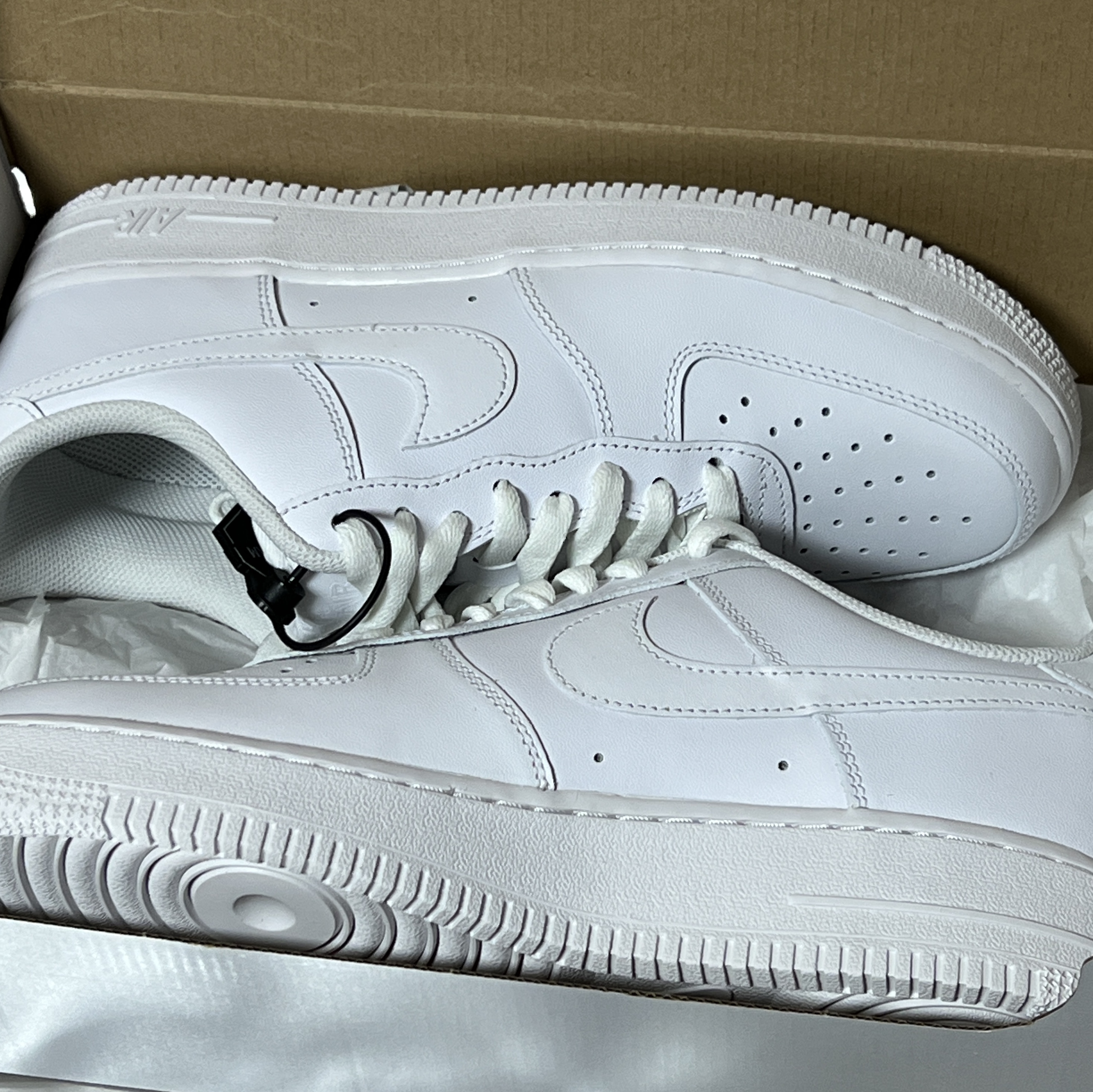 Nike Air Force 1 '07 Low White 착용 스타일