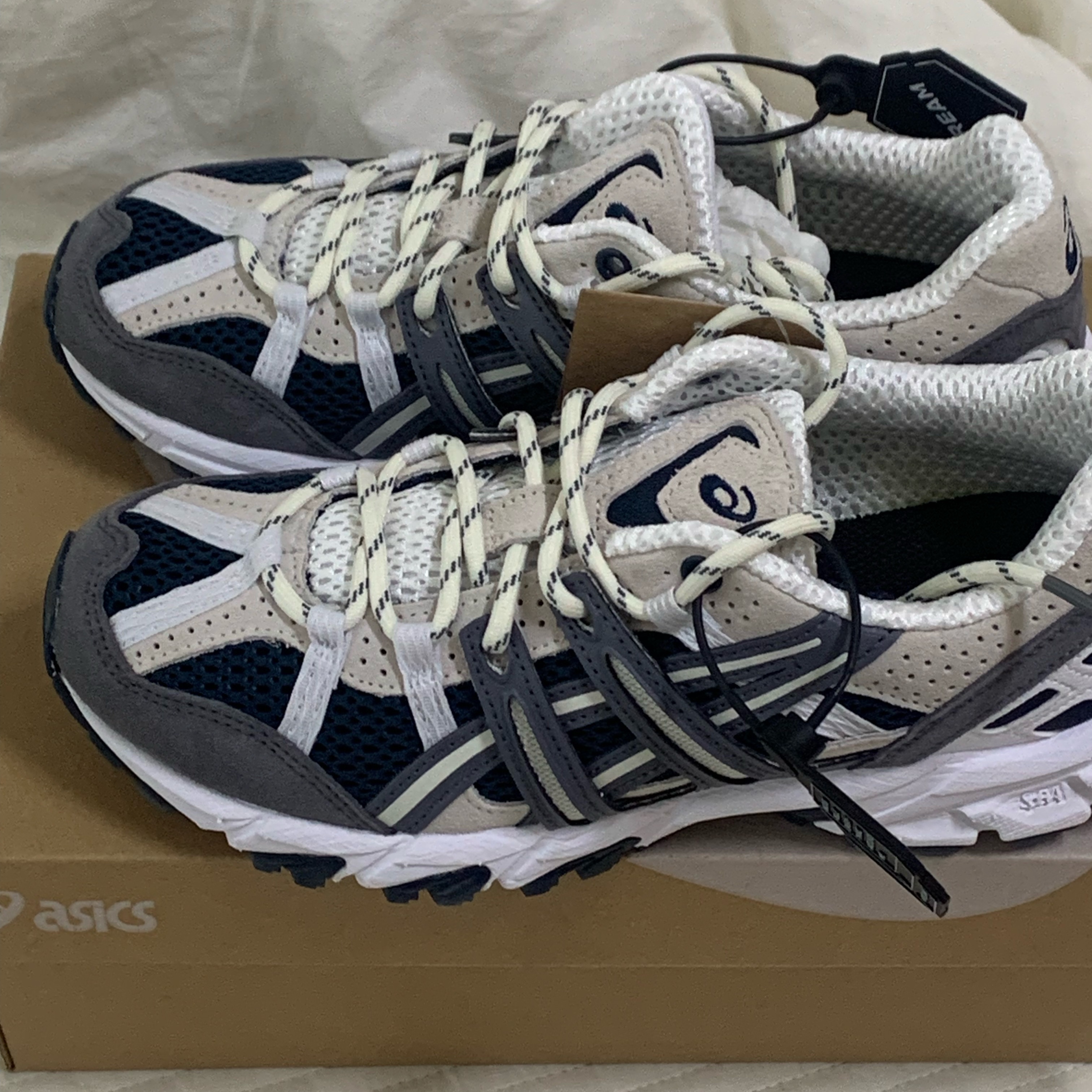 Asics Gel-Sonoma 15-50 French Blue 착용 스타일