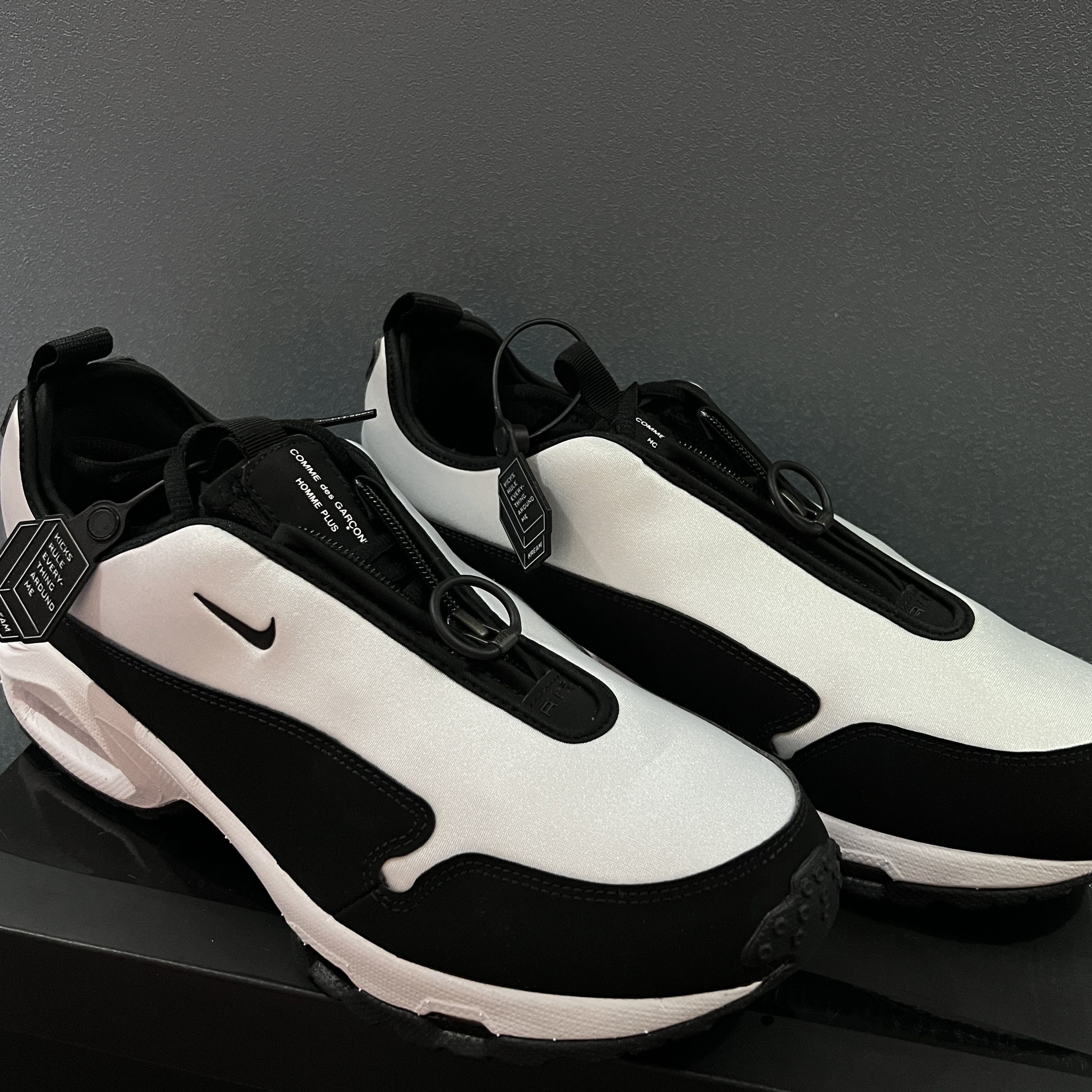 Nike x Comme des Garcons Homme Plus Air Max Sunder SP White Black 착용 스타일
