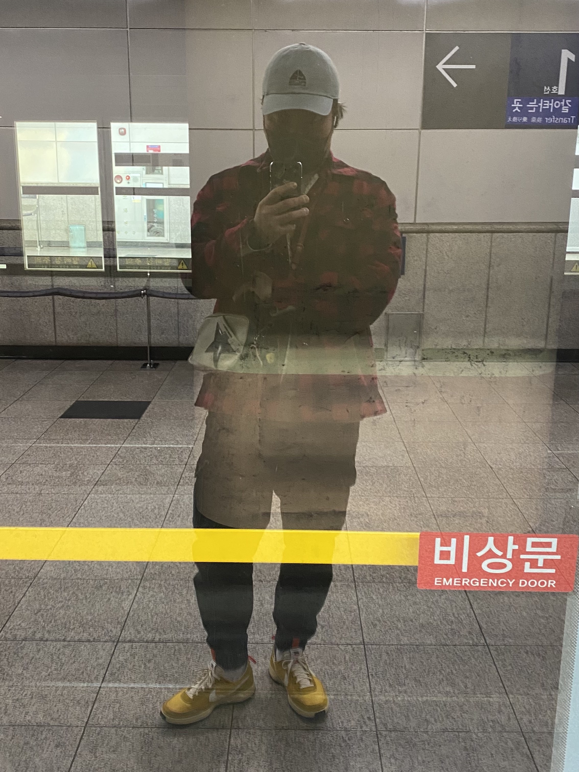 Nike x Tom Sachs General Purpose Shoe Archive, Supreme x Nike ACG Denim 6-Panel Washed Blue - 22FW 착용 스타일