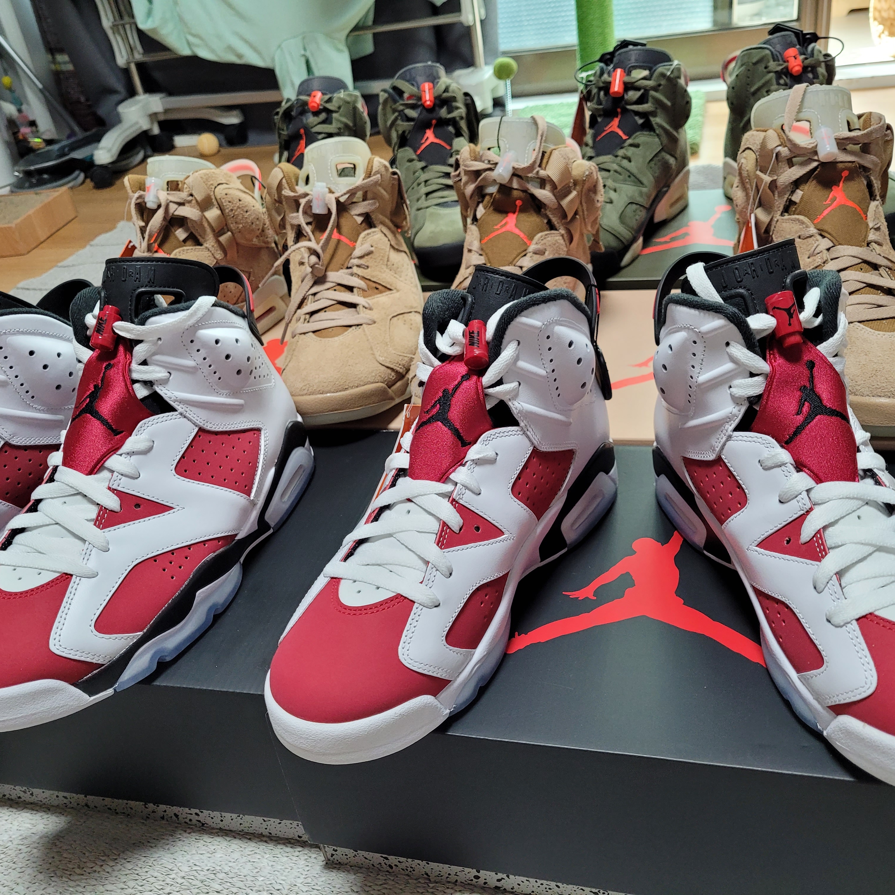 Jordan 6 Retro Carmine 2021 착용 스타일 - 3
