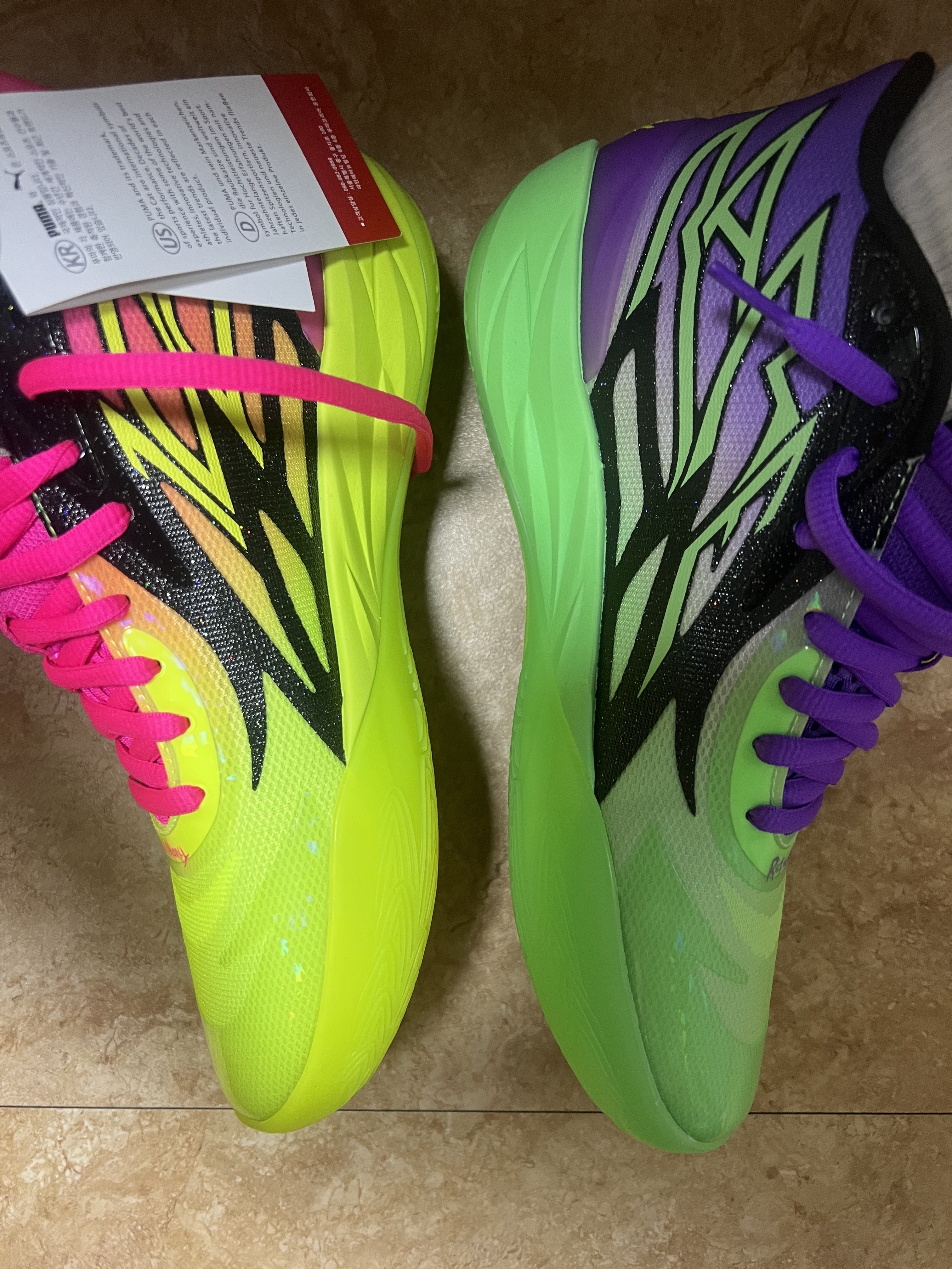 Puma x Rick & Morty MB.02 Lamelo Ball Safety Yellow Elektro Green 착용 스타일