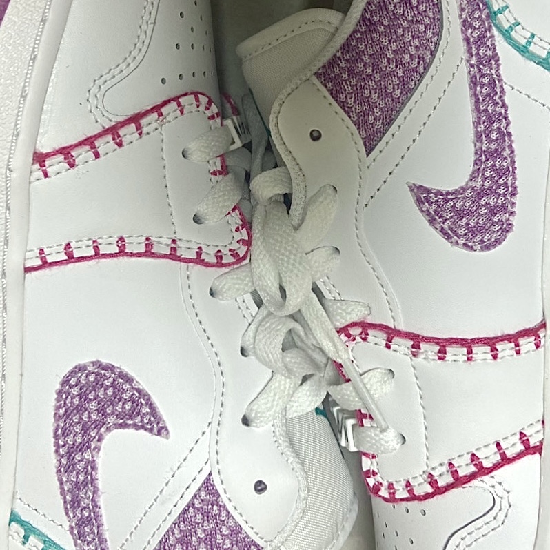 (GS) Jordan 1 Low SE White Light Bordeuax 착용 스타일 - 2