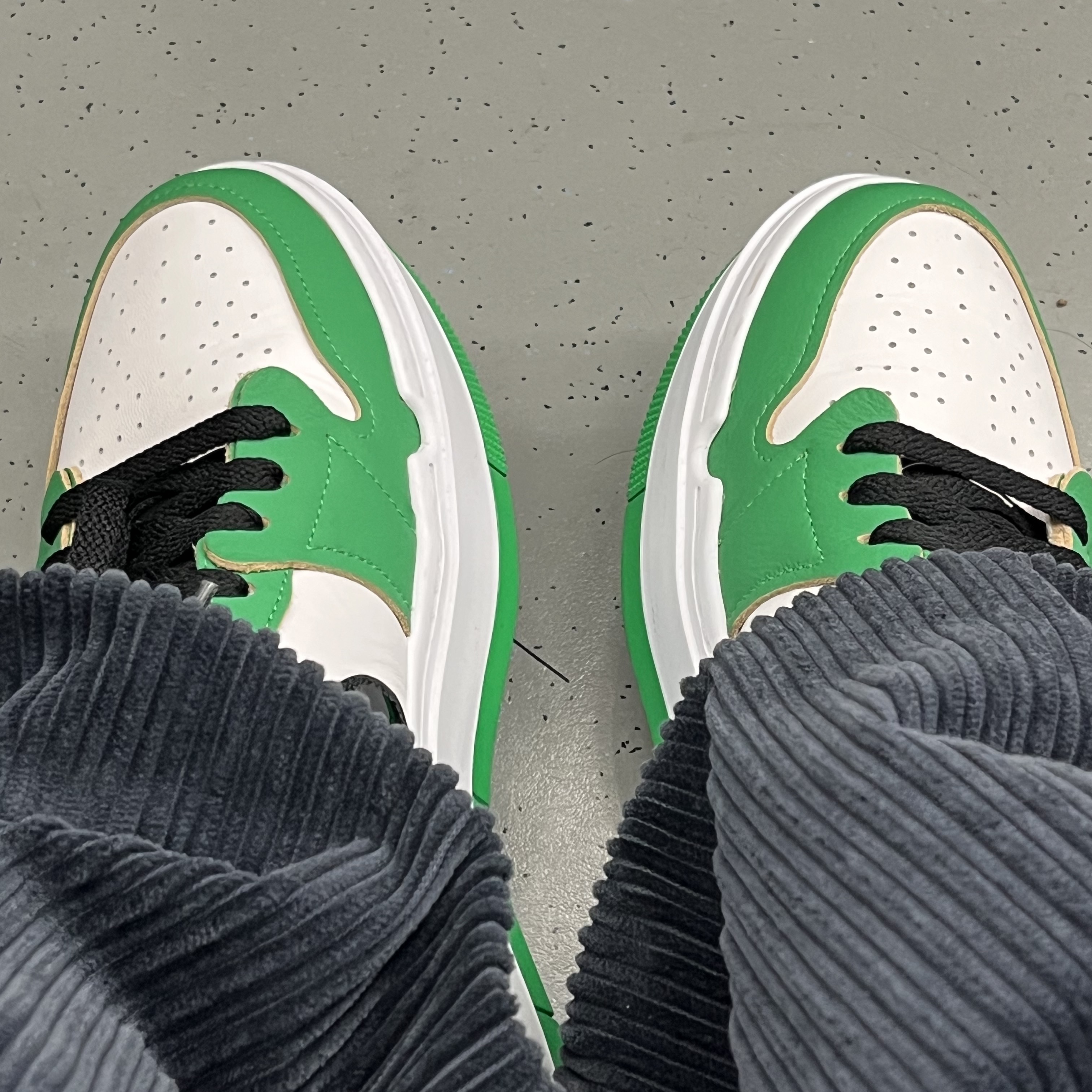 (W) Jordan 1 Elevate Low SE Lucky Green 착용 스타일